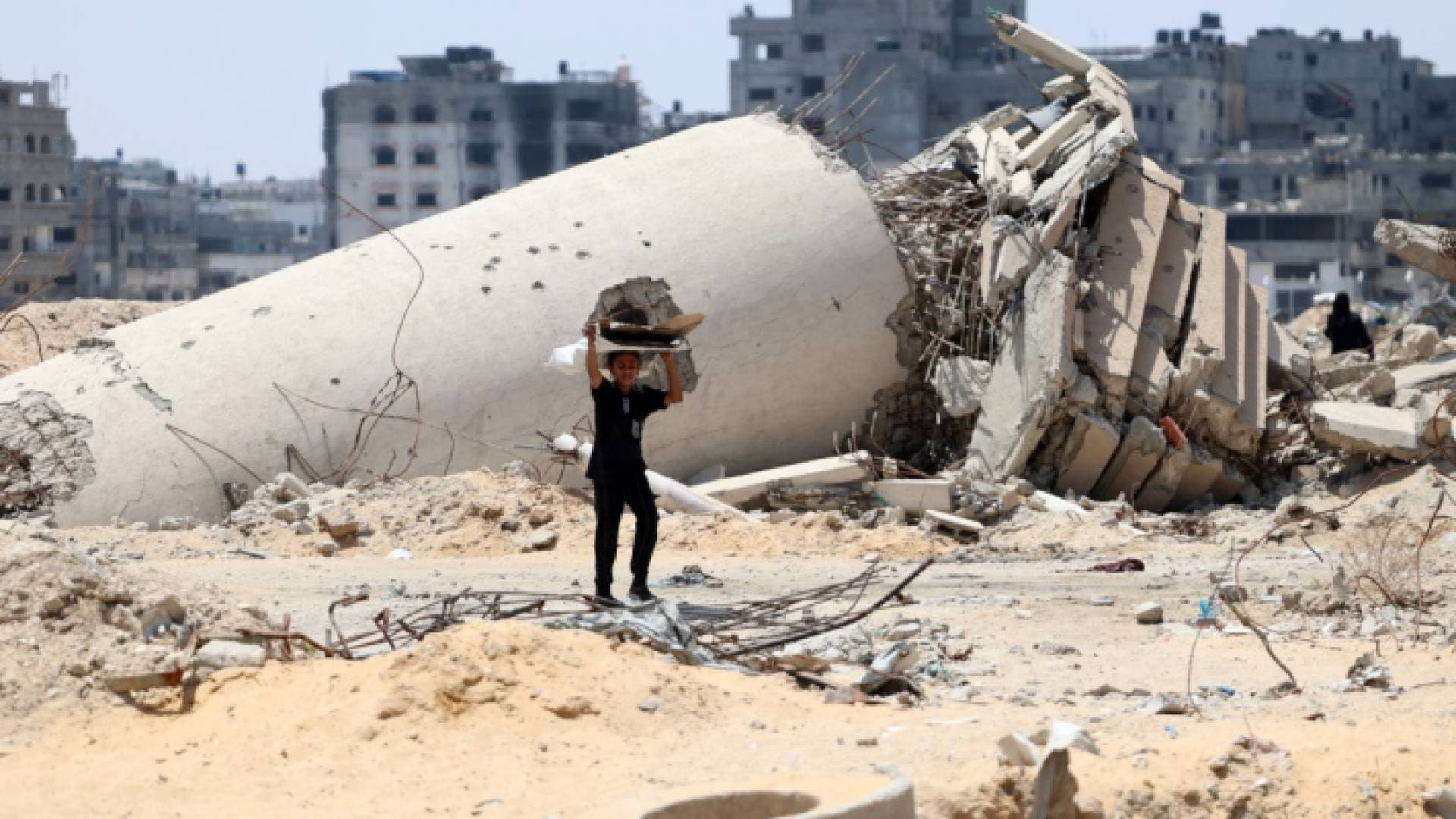 إعلام عبري: حماس وافقت على المرحلة الأولى من صفقة الهدنة.. وهذه تفاصيلها