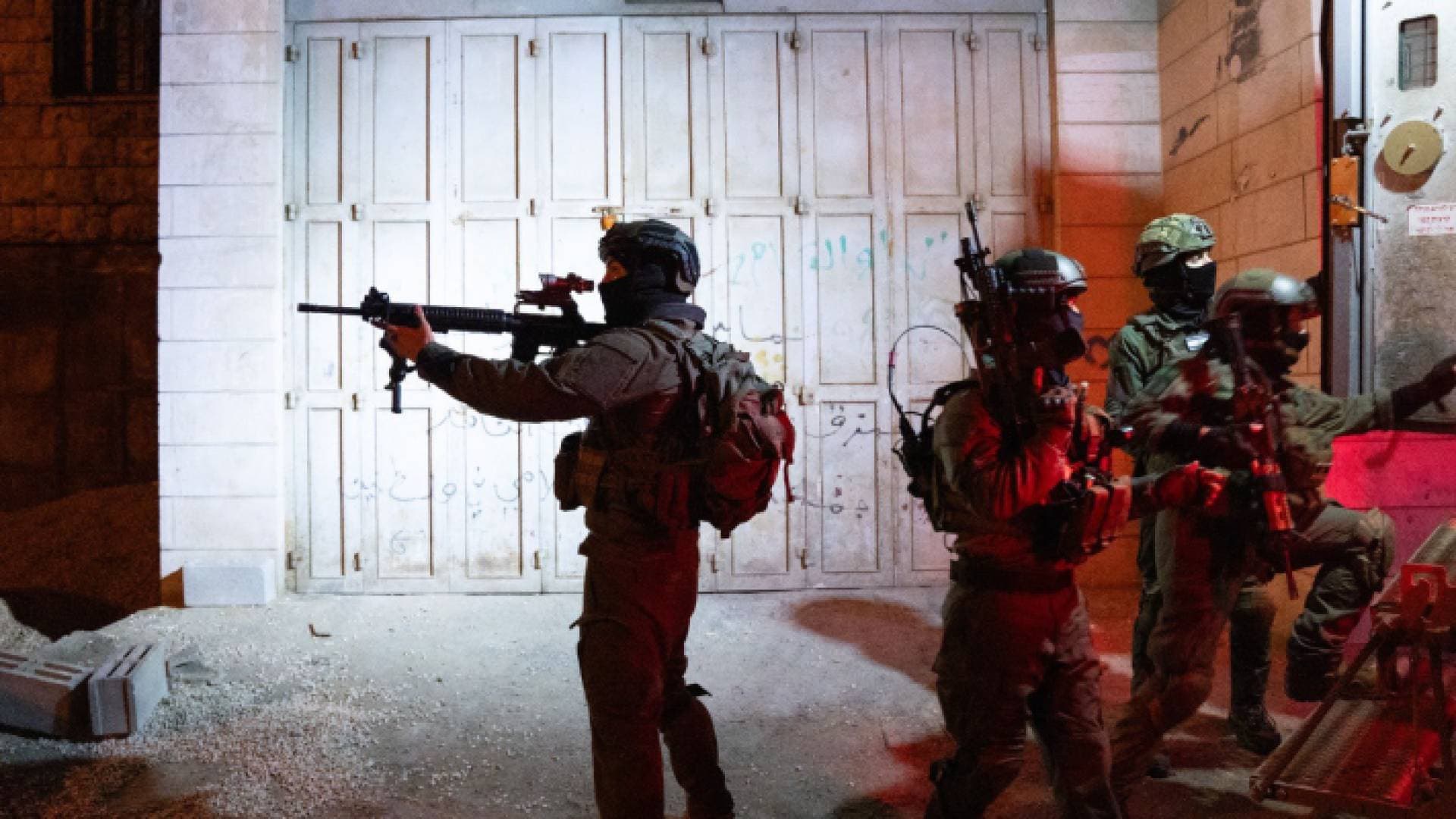الاحتلال يواصل اقتحام مناطق في الضفة الغربية