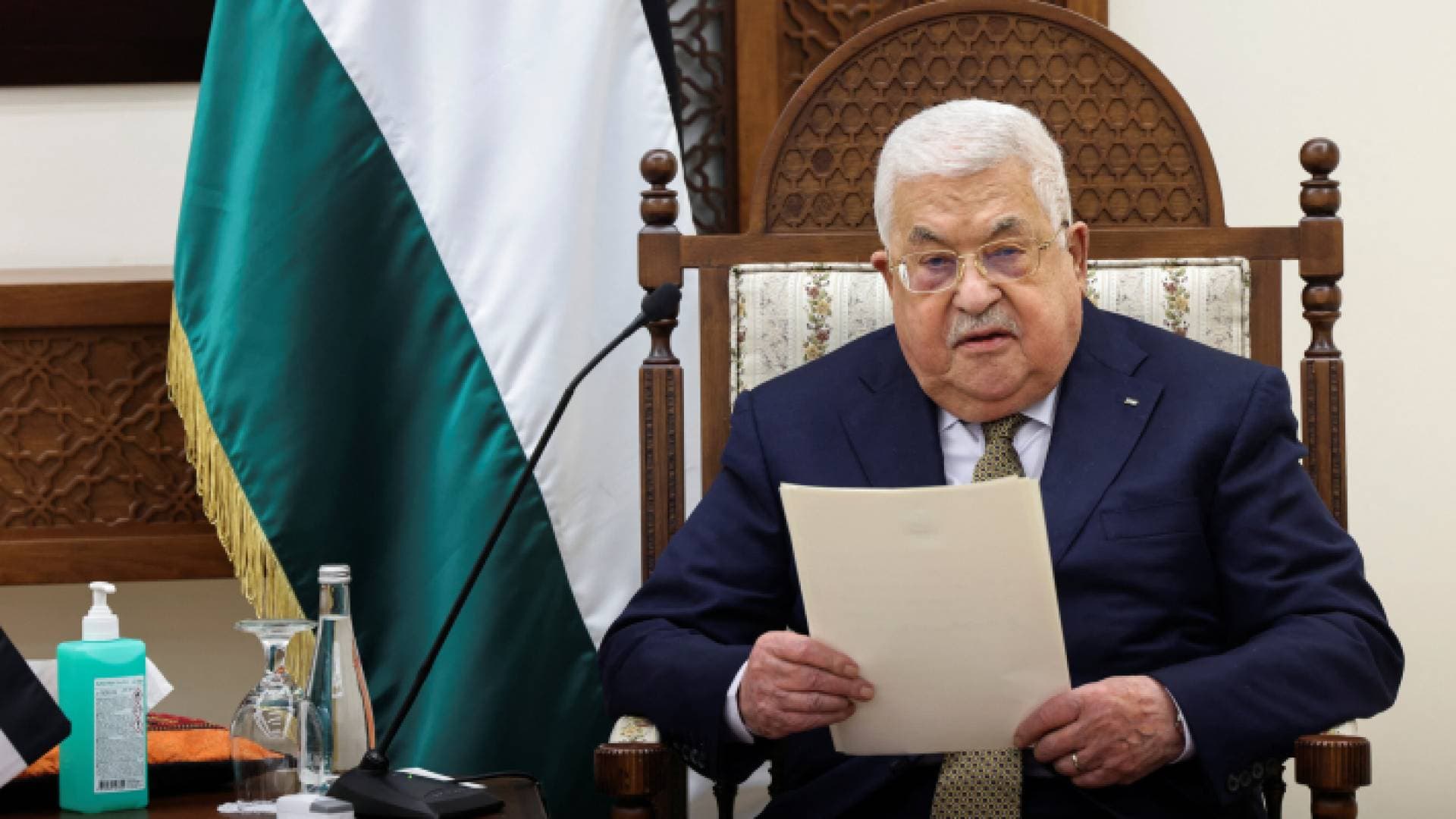 أول تعليق للرئيس الفلسطيني بعد مجزرة النصيرات وتحرير ٤ محتجزين