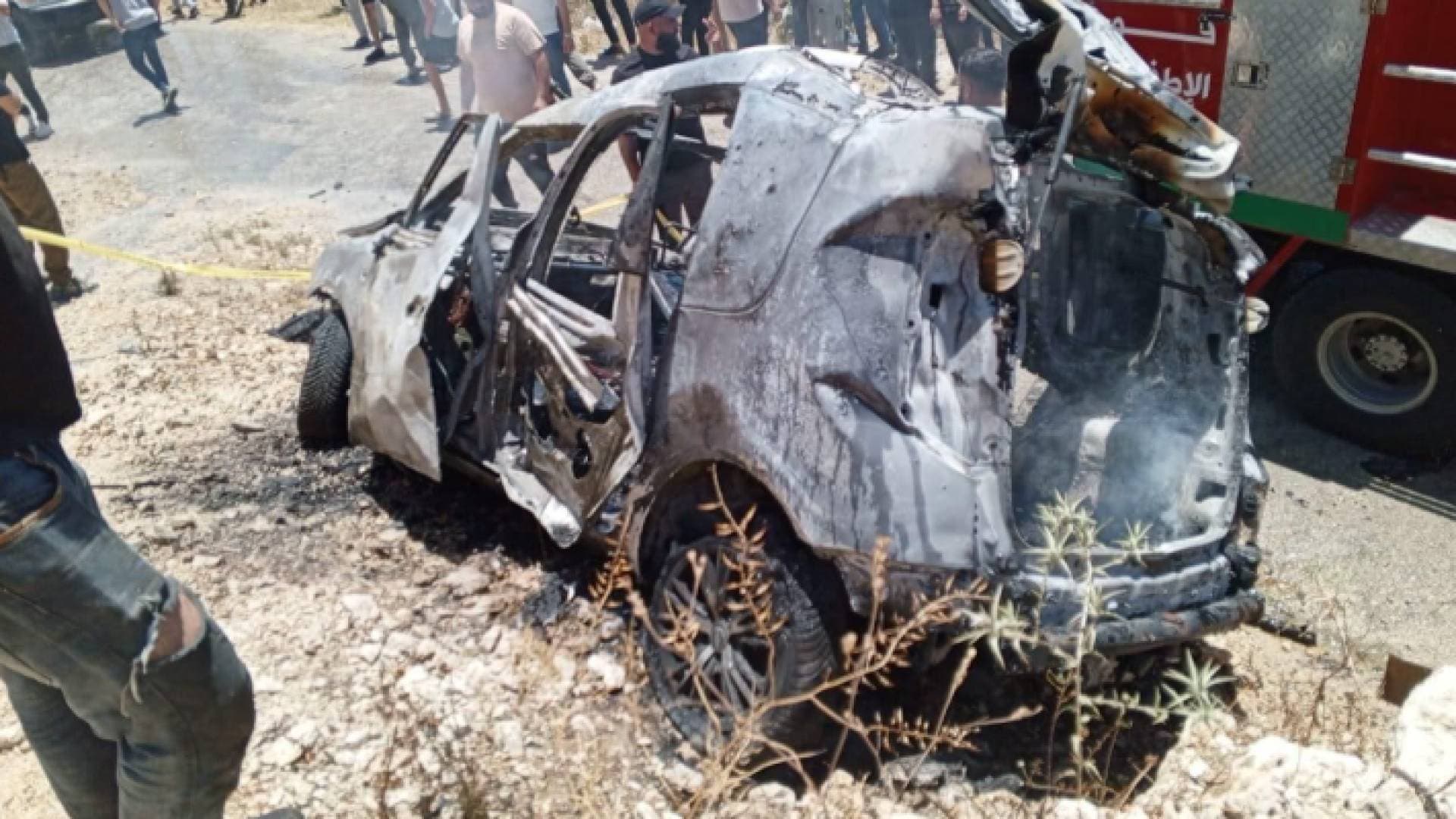 مراسلة رؤيا: شهيد بغارة للاحتلال استهدفت سيارة في بلدة سلعا اللبنانية