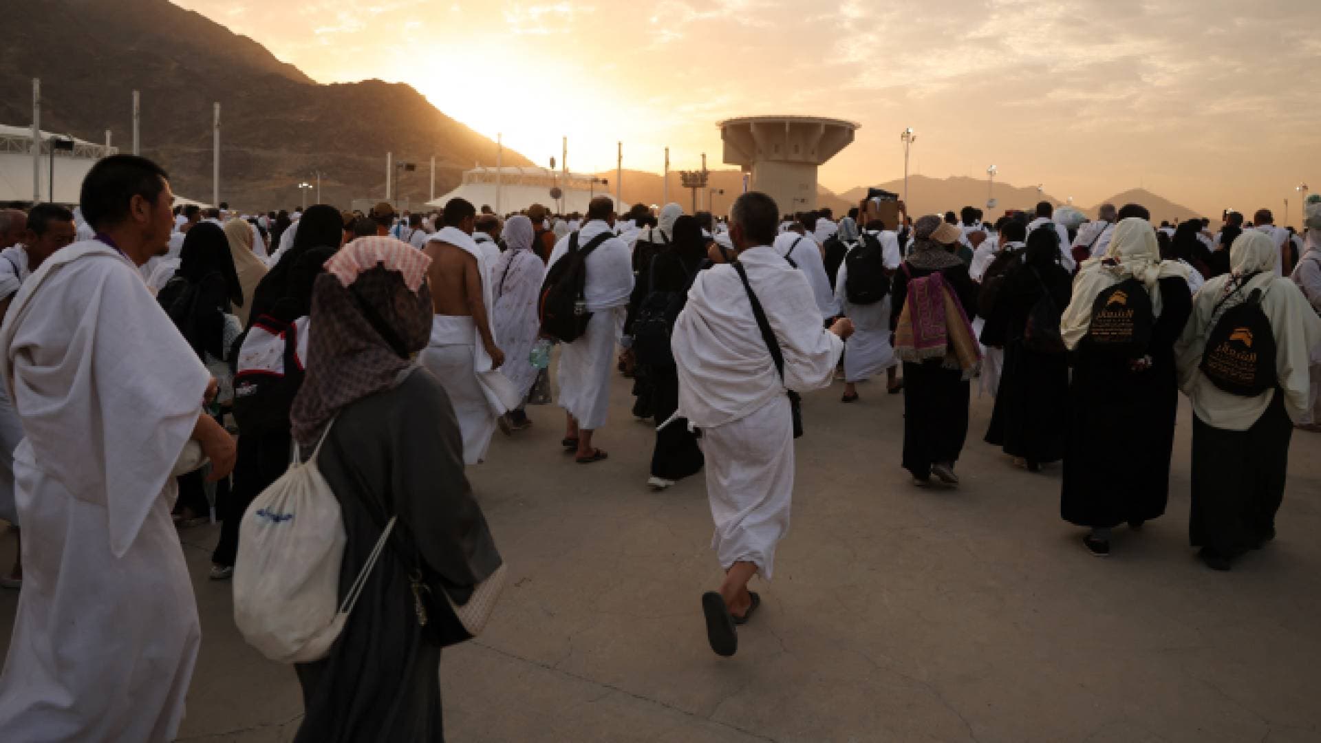 وزارة الأوقاف تعلن بدء مغادرة الحجاج الأردنيين مكة المكرمة