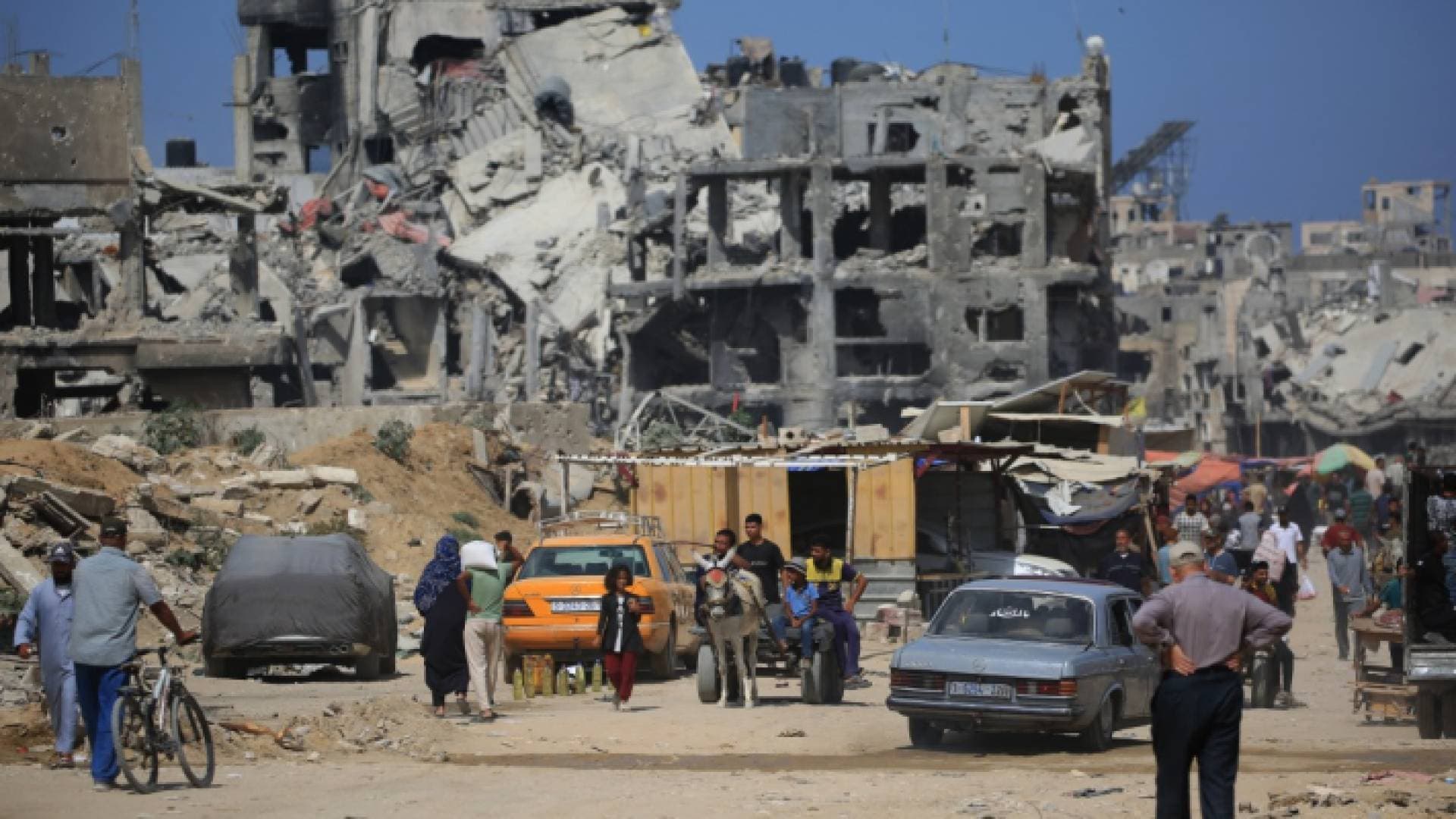 ارتفاع عدد الشهداء في قطاع غزة إلى ٣٧,٩٠٠ شهيد منذ بدء العدوان - فيديو