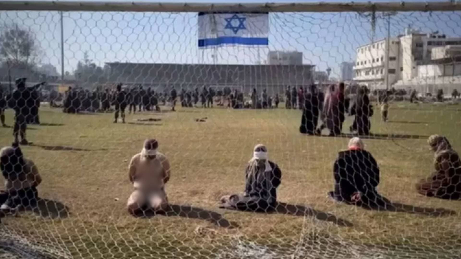 هيئة البث العبرية تفيد بتواجد ١١٦٠ معتقلا من غزة في سجون الاحتلال - فيديو