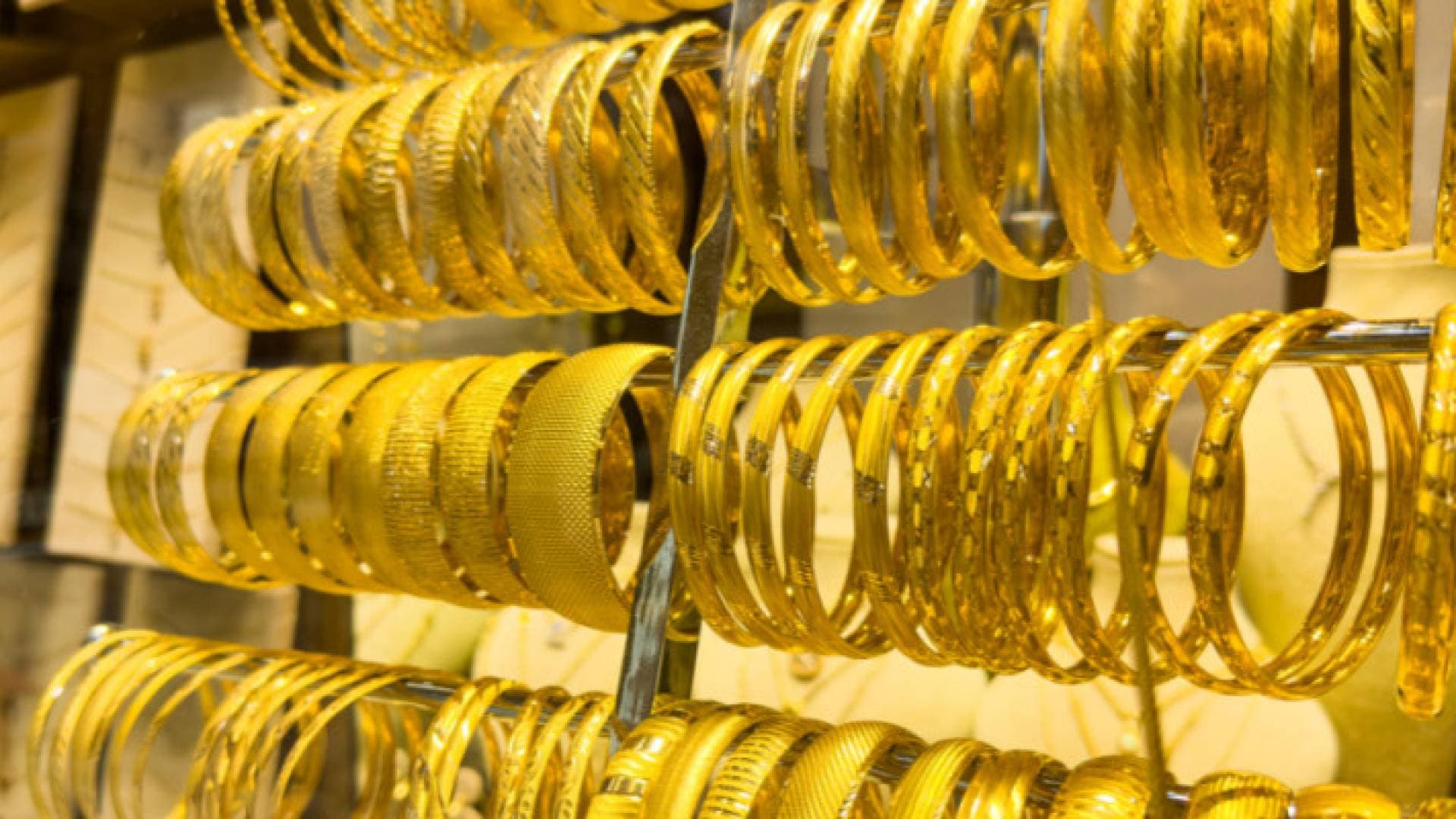 كيف يؤثر ارتفاع أسعار الذهب على مهور الزواج في الأردن؟