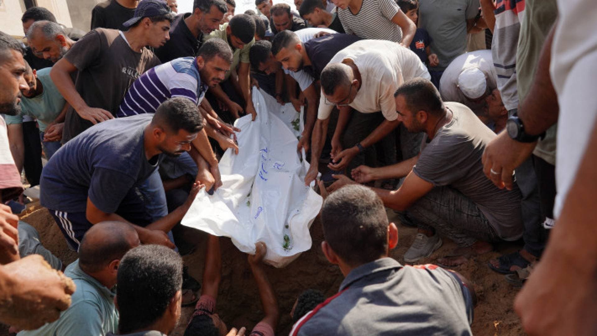 "صحة غزة": الاحتلال يرتكب 4 مجازر راح ضحيتها 64 شهيدا و105 مصابين خلال 24 ساعة