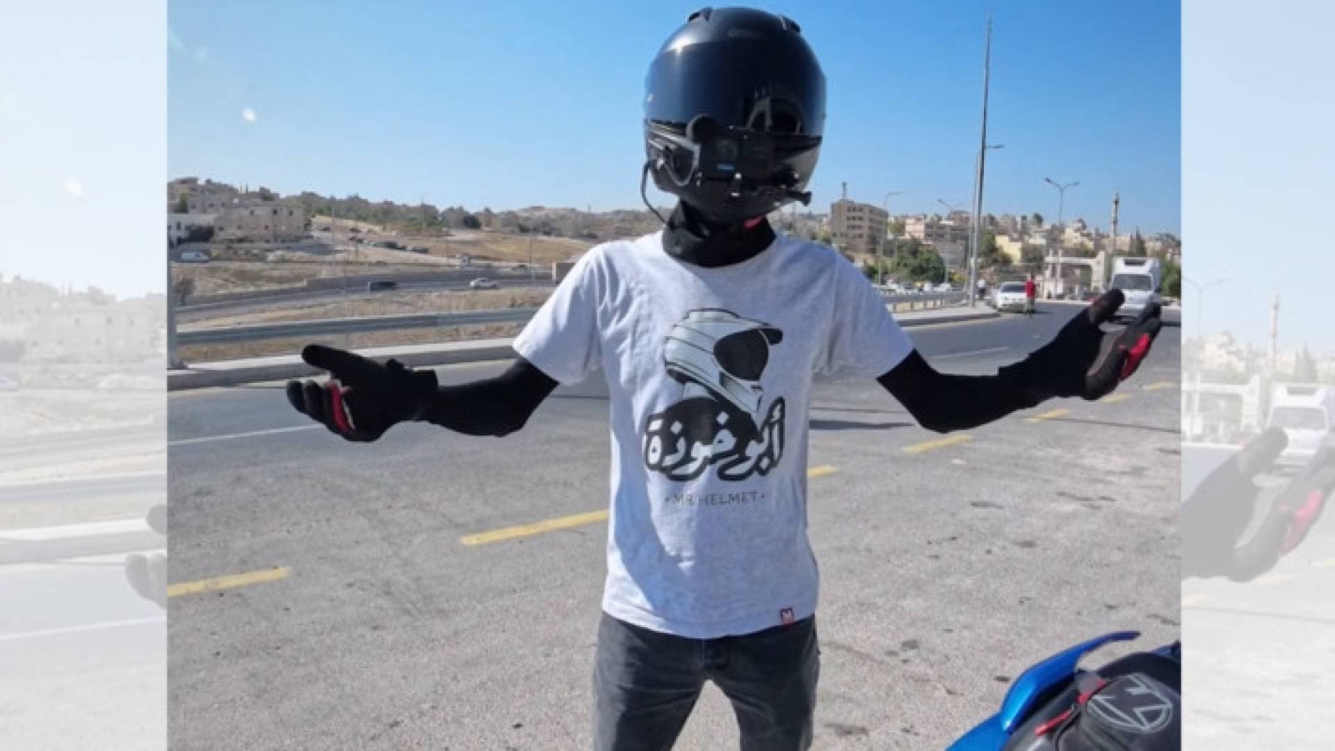 فيديو - "أبو خوذة" يسلط الضوء على مشكلة ممرات المشاة عند محطة الباص السريع قرب جسر البيبسي
