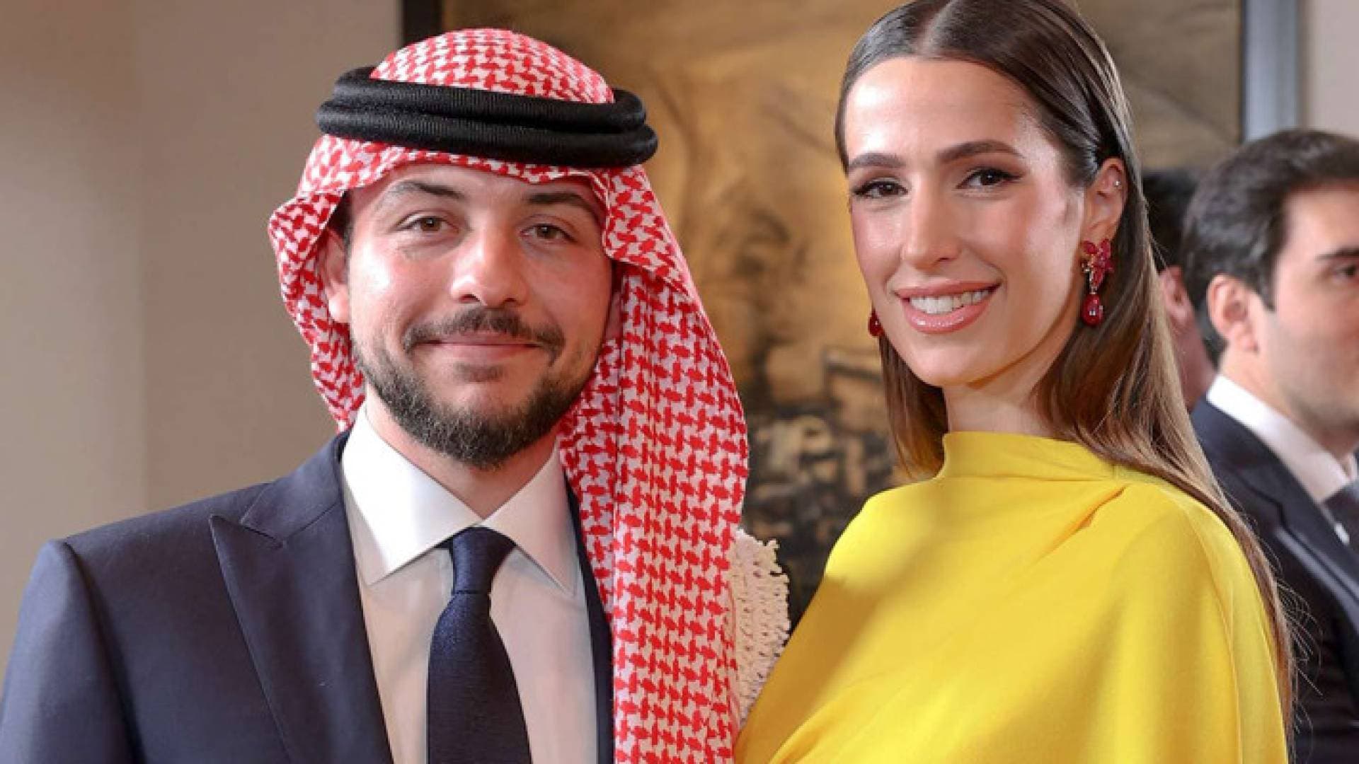 ولي العهد: من الله علينا بمولودة أسميناها إيمان اللهم اكتب لها حسن الخلق والخلق