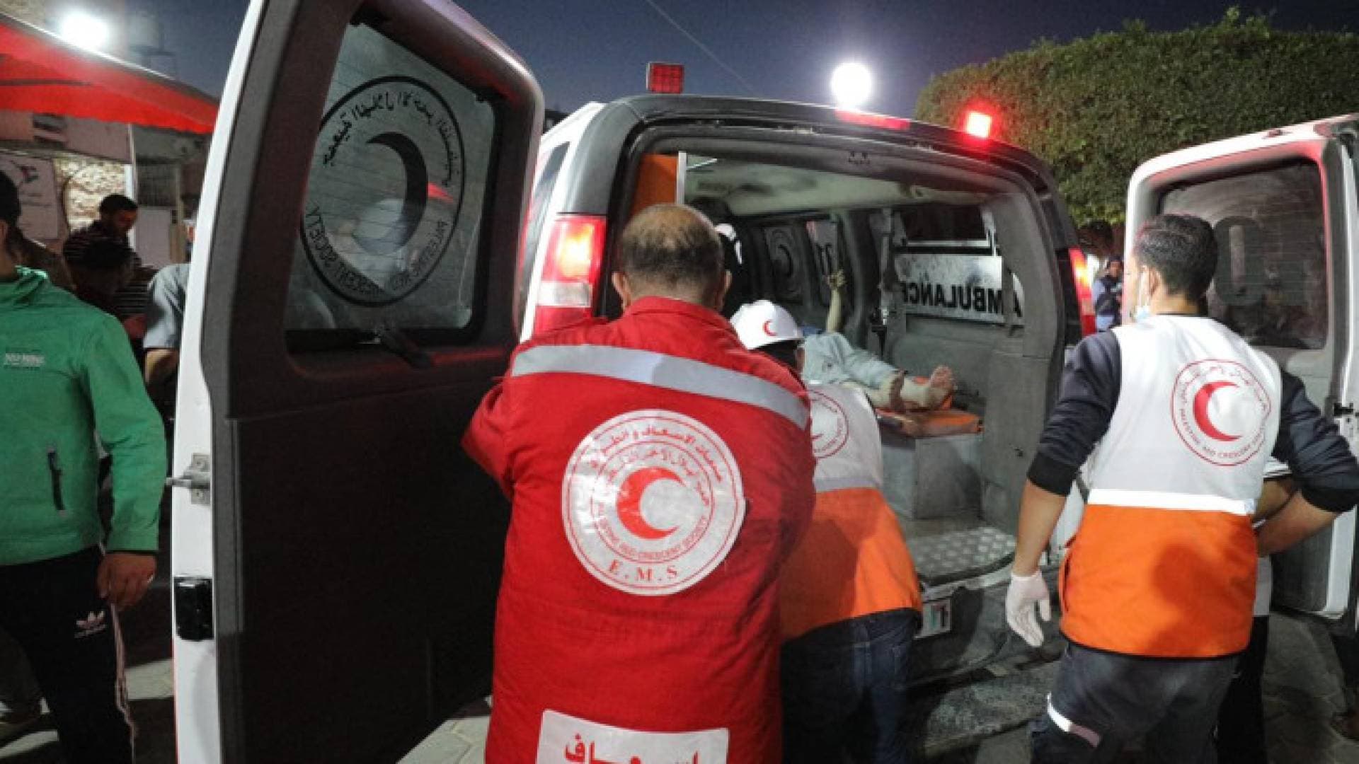 مراسل رؤيا: إصابة 3 فلسطينيين برصاص الاحتلال خلال اقتحام مخيم عسكر
