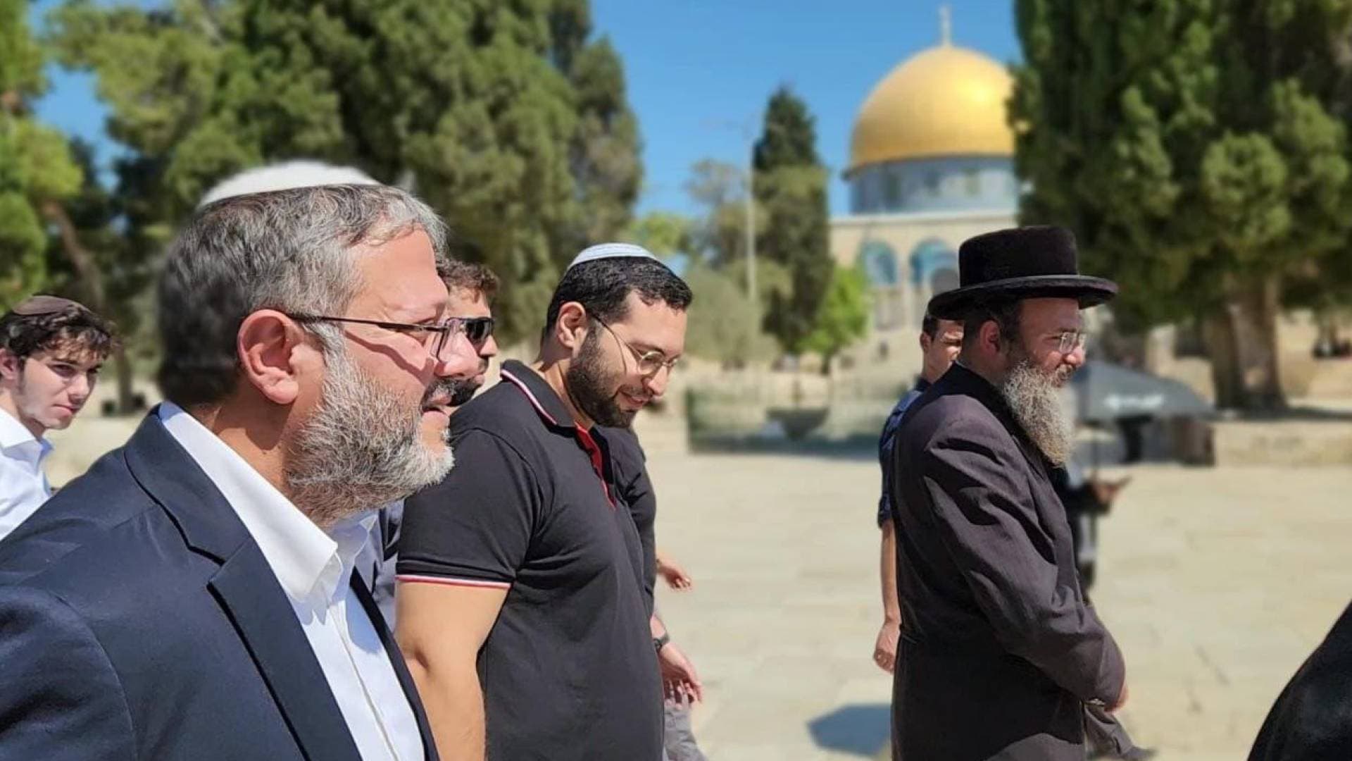 بالفيديو.. بن غفير يقتحم المسجد الأقصى المبارك