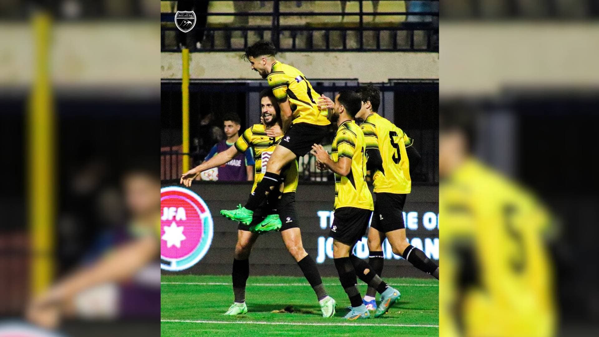 دوري المحترفين.. نادي الحسين يهزم الرمثا بهدفين لهدف