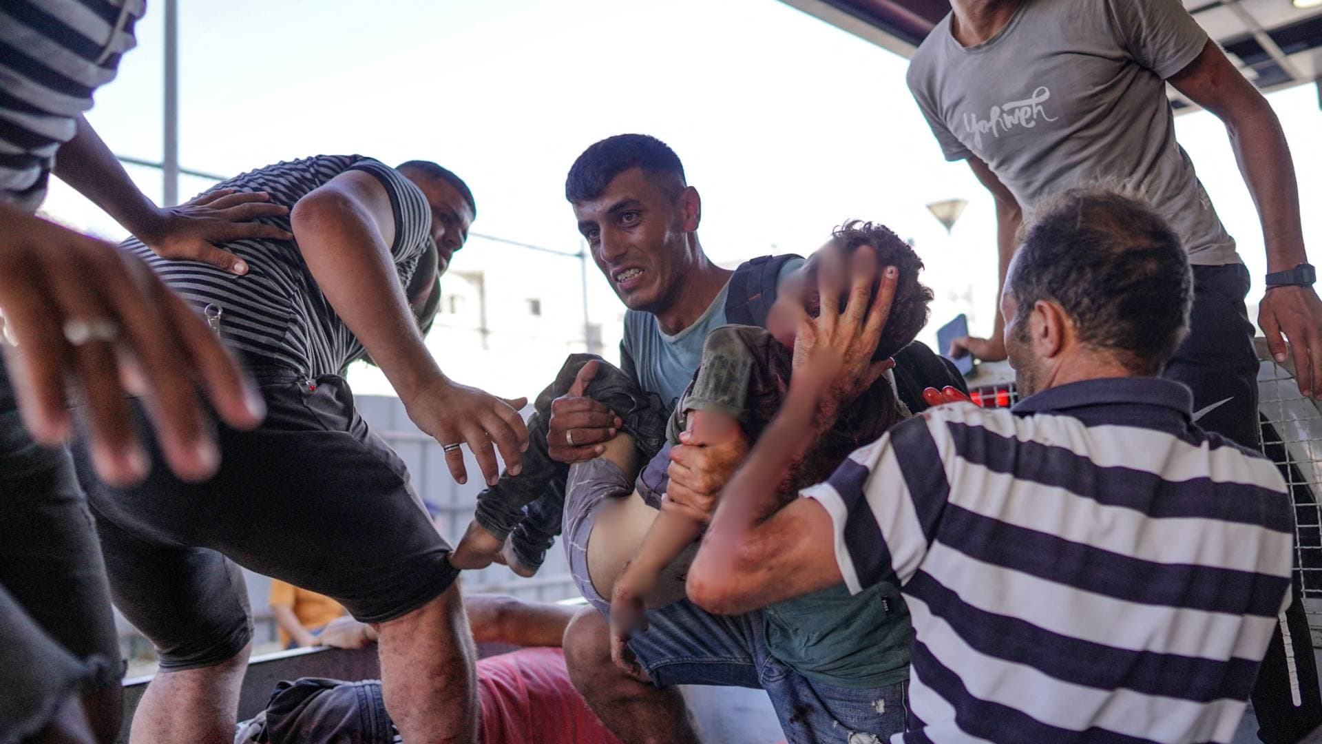 صحة غزة: استشهاد 40,435 فلسطينيا خلال 325 يوما من العدوان المتواصل