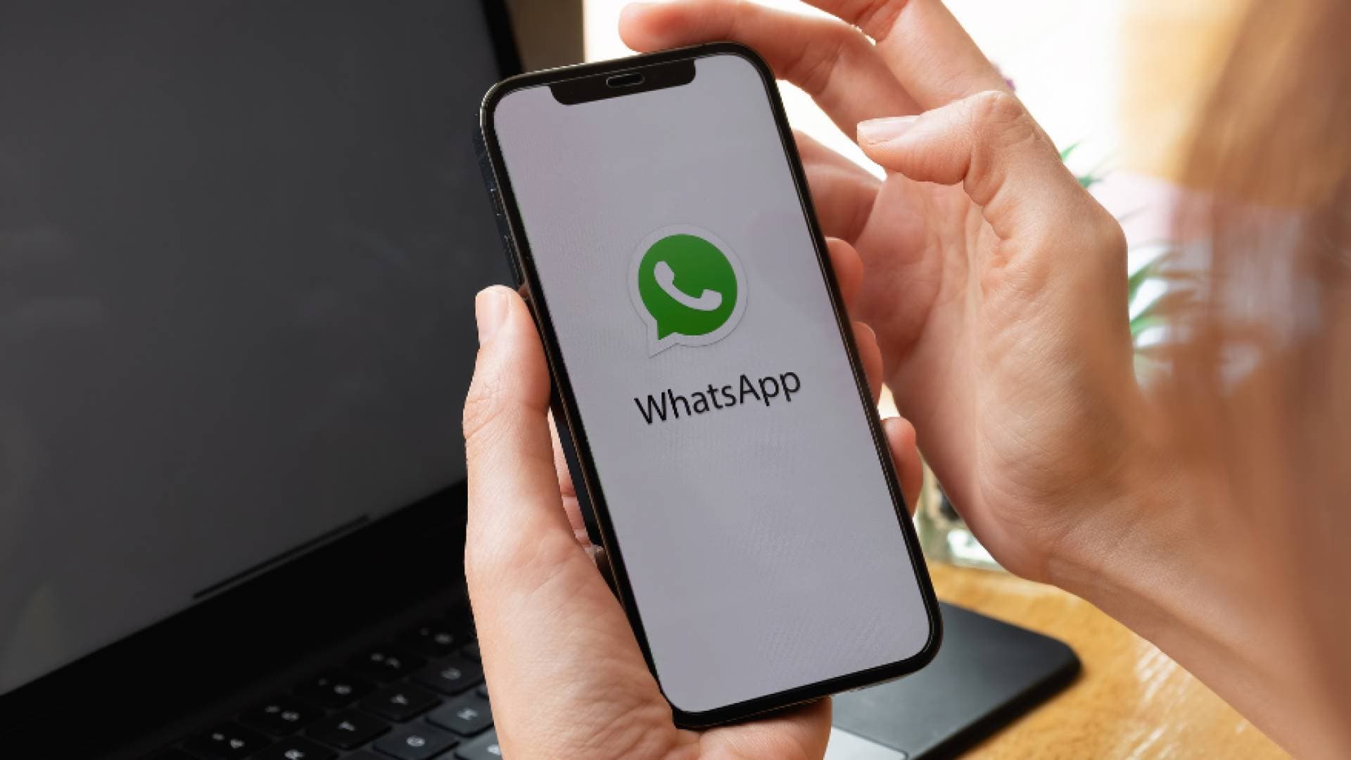"واتساب" يطلق ميزة جديدة للمستخدمين
