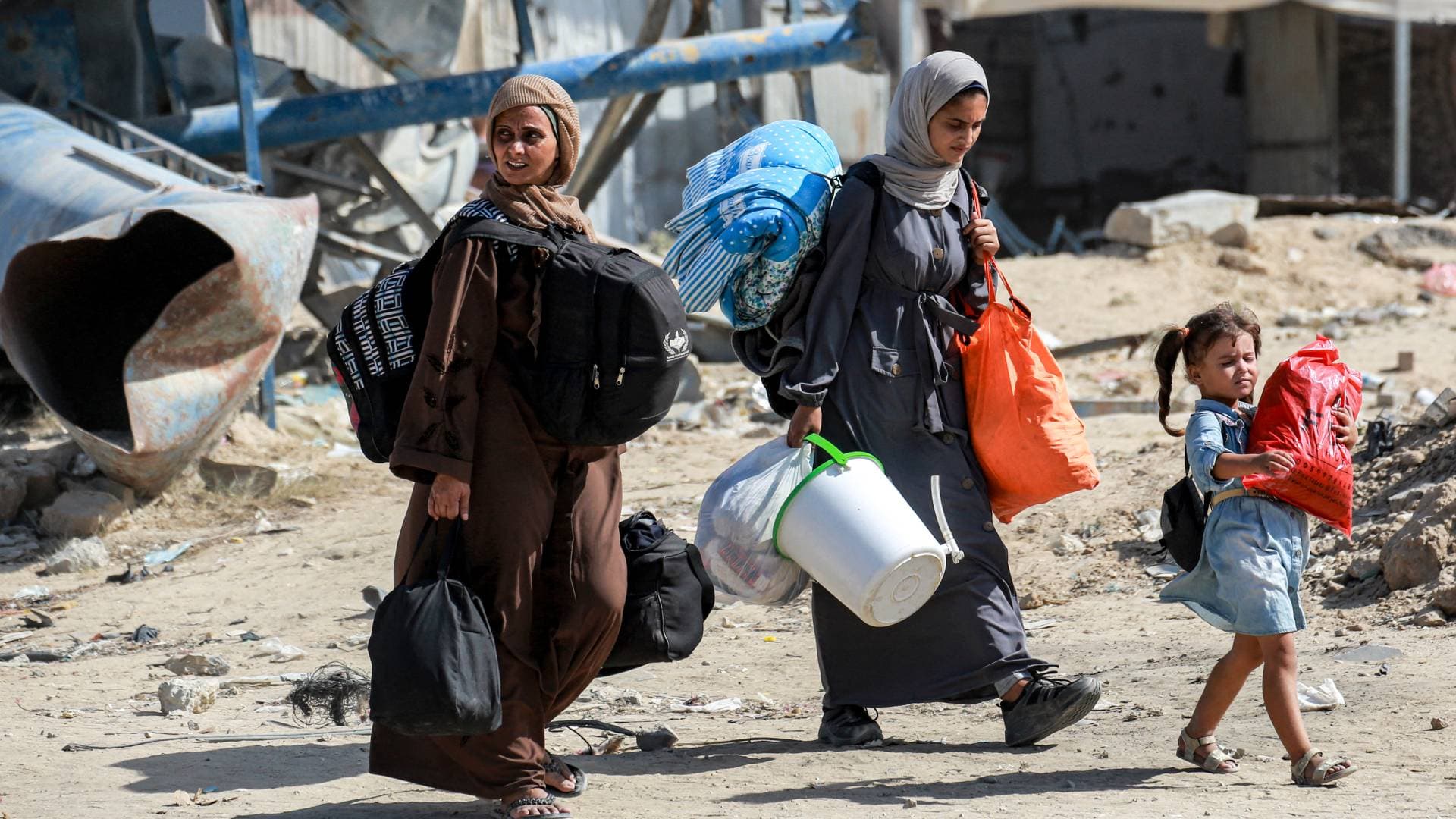 "داخلية غزة" تناشد الفلسطينيين في الشمال بعدم الاستجابة لتهديدات الاحتلال بالإخلاء