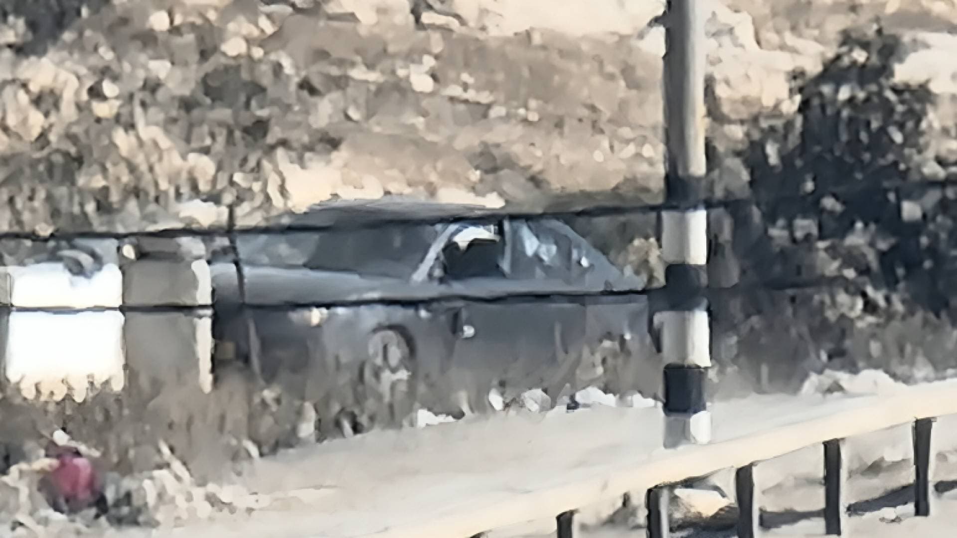 مراسل رؤيا: الاحتلال يطلق النار باتجاه سيارة فلسطينية بزعم تنفيذ عملية دعس قرب القدس