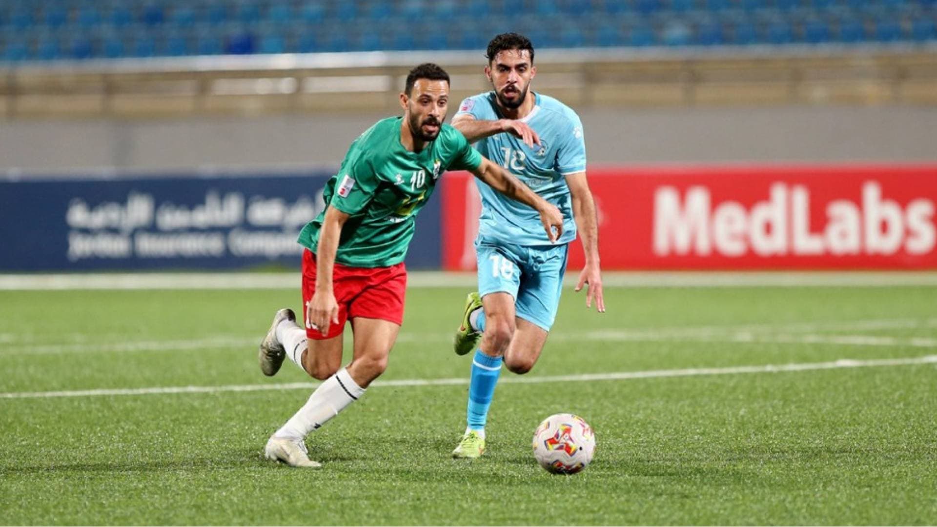 محمد عرفة يقود نهائي درع الاتحاد الأردني بين الوحدات والسلط