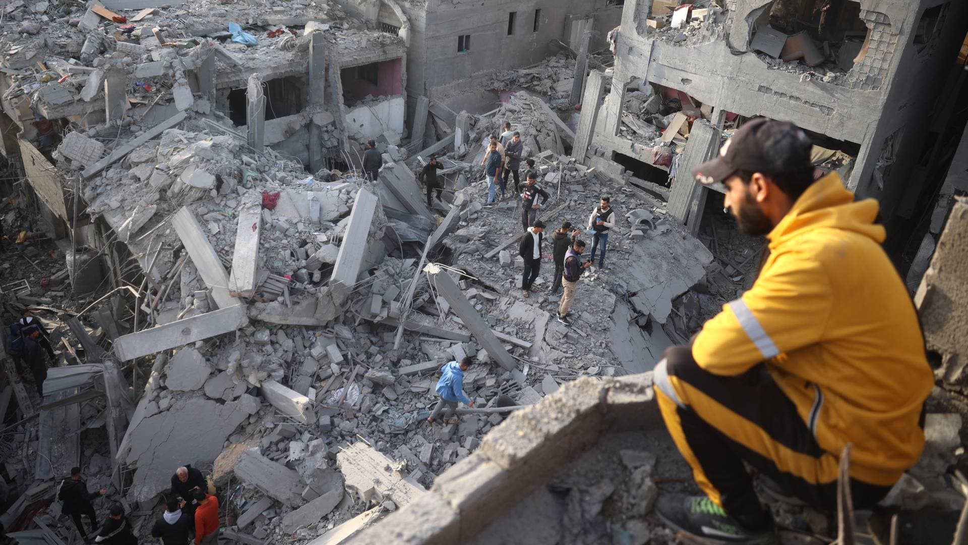 مصادر صحفية تكشف تفاصيل جديدة بشأن صفقة التبادل والهدنة في غزة