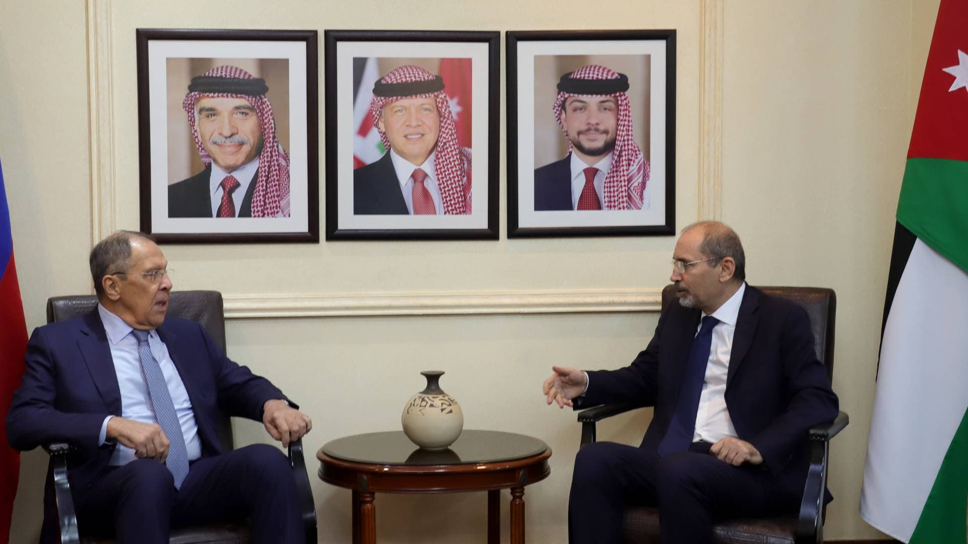 الصفدي ونظيره الروسي يبحثان الأوضاع في سوريا وجهود إنهاء العدوان على غزة