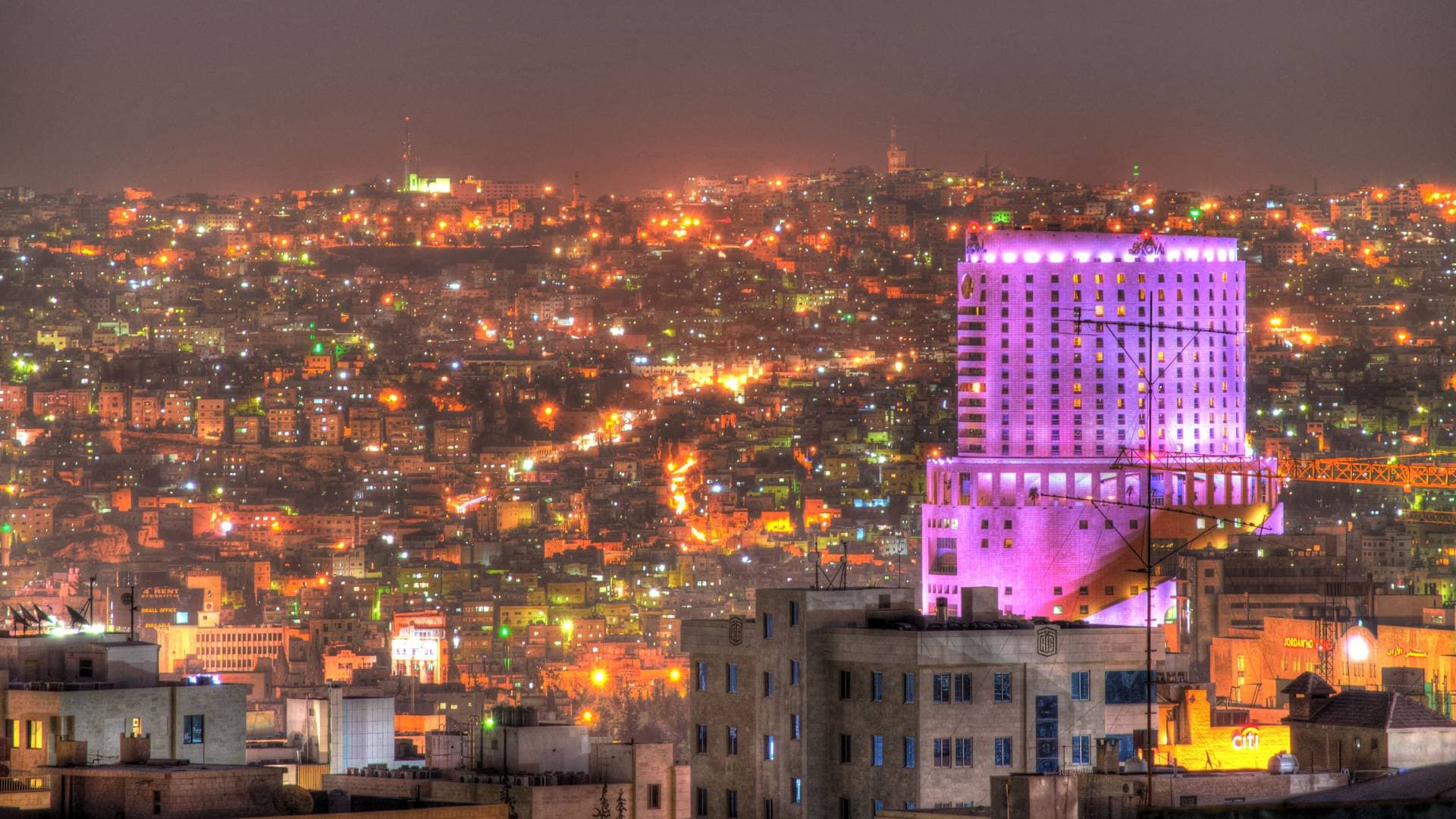 الأردن يستقبل العام الجديد 2025 بروح الأمل والتضامن
