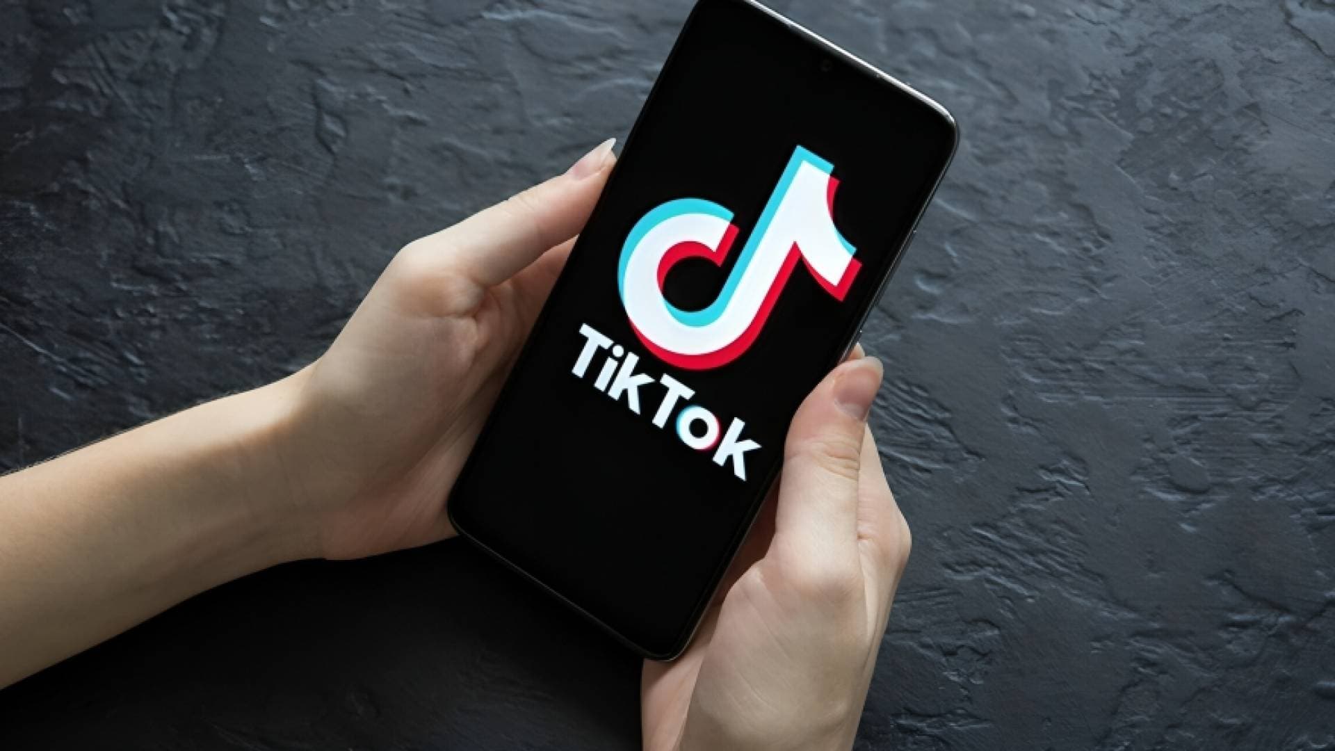 تيك توك تحذر من إيقاف خدماتها في الولايات المتحدة بهذا الموعد.. تفاصيل