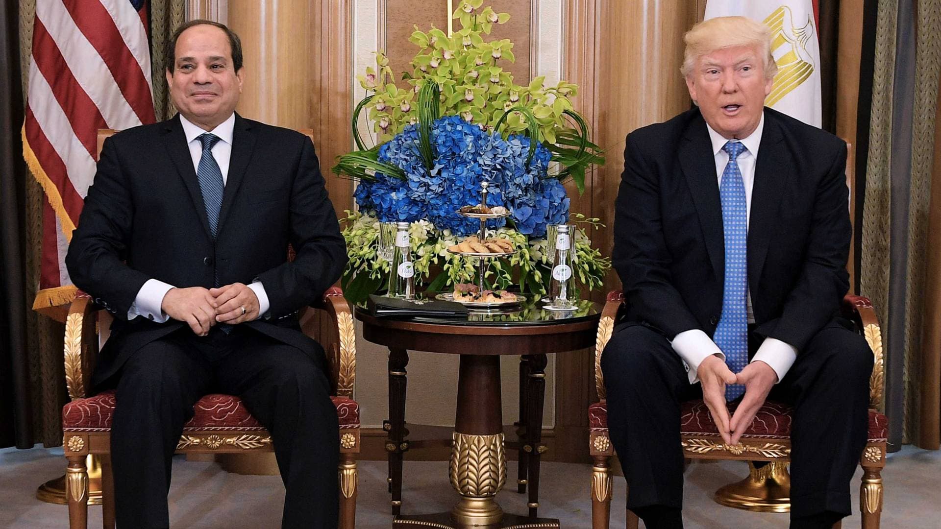 ترمب: تحدثت مع السيسي حول نقل سكان غزة..ومصر تؤكد ثوابتها