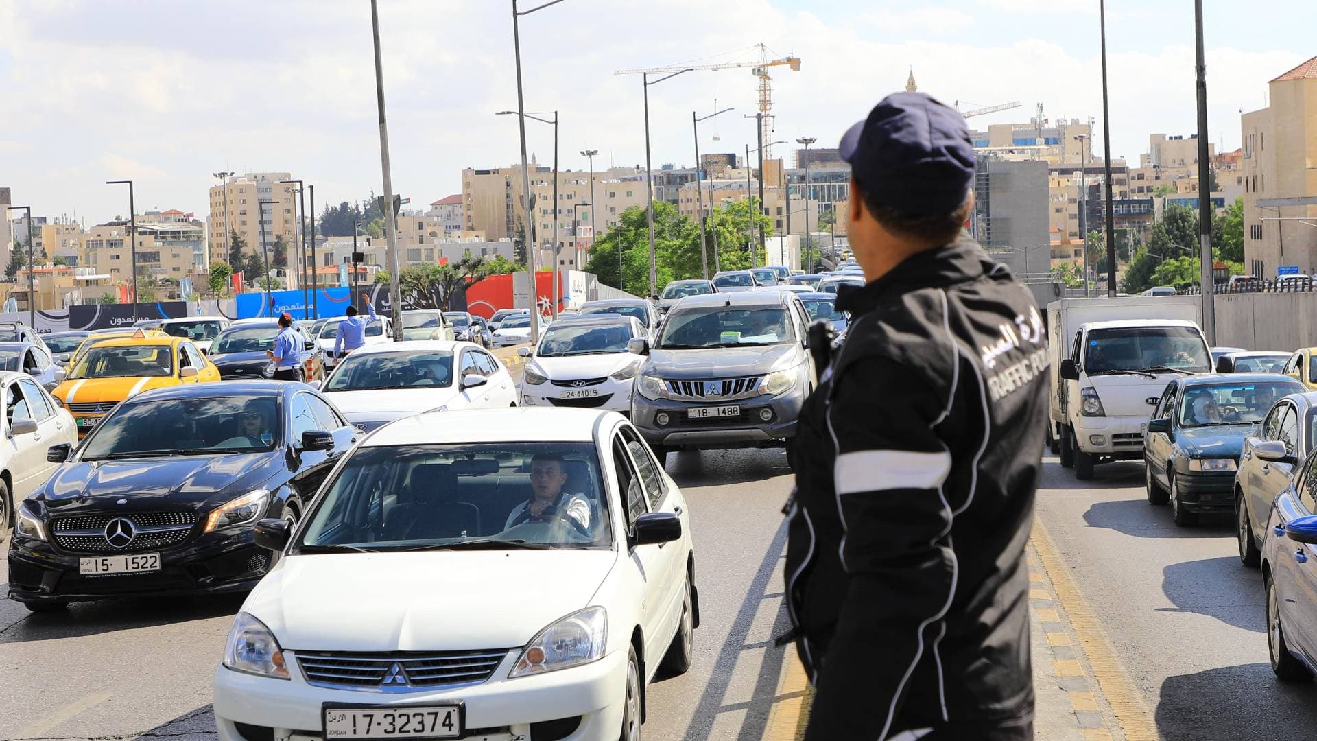 خطة مرورية بالتزامن مع بدء الفصل الدراسي الثاني في المدارس الخاصة - فيديو