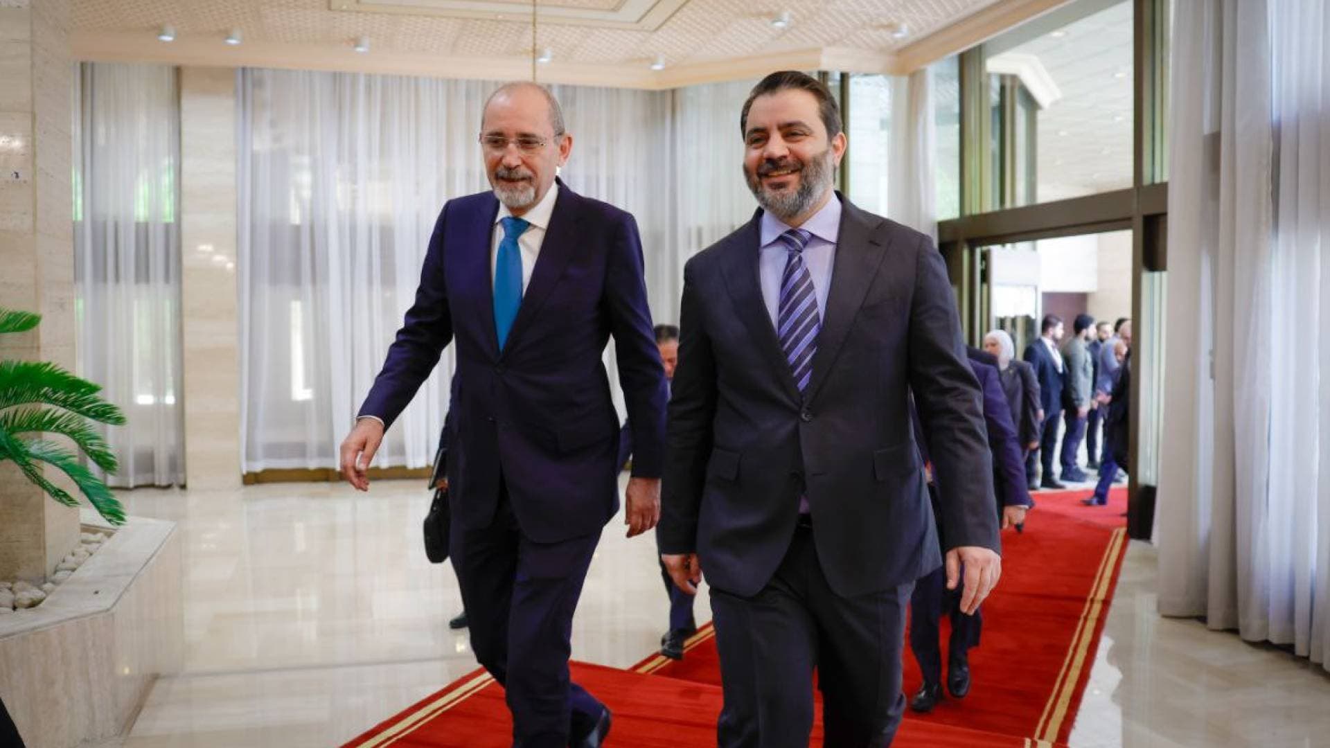 الأردن وسوريا يعلنان تشكيل مجلس تنسيقي أعلى ويؤكدان التزامهما بتعزيز التعاون الثنائي - فيديو
