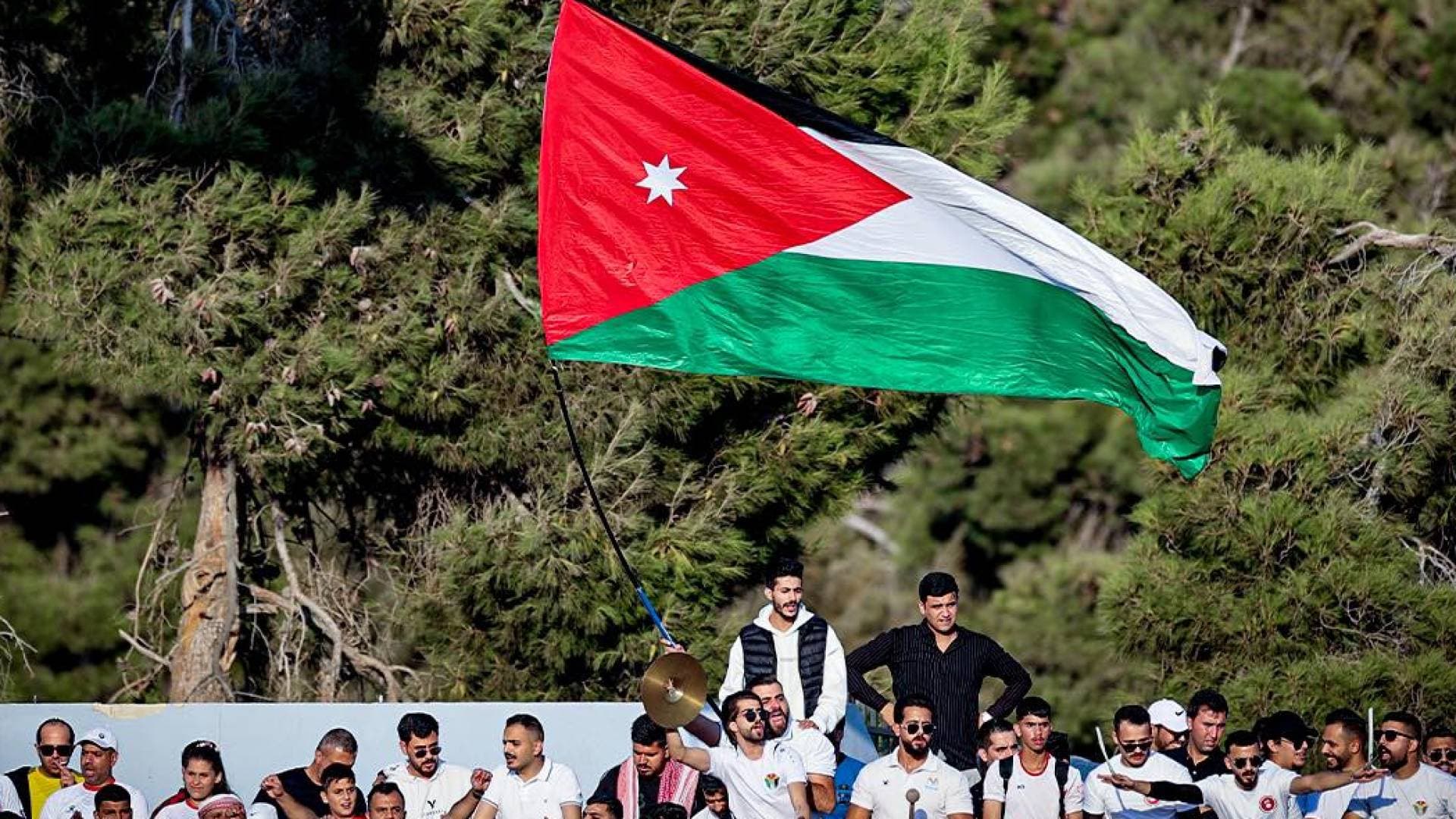 وزارة الشباب: شاشات عرض عملاقة لمتابعة مباراة المنتخب الوطني مع نظيره العماني.. خارطة