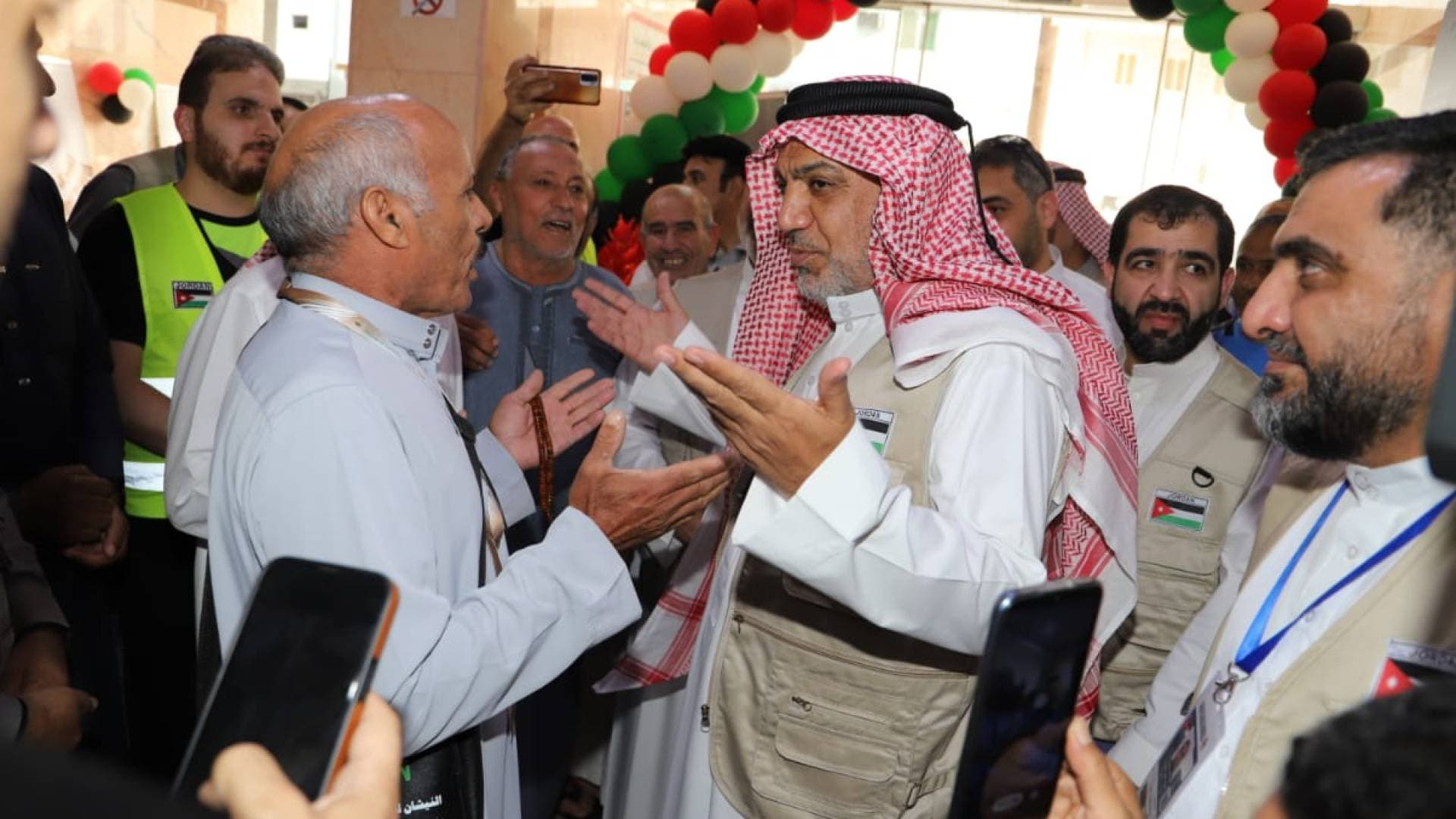 الخلايلة ينفي واقعة "خذ تكسي وروح" ويؤكد: الخدمات للحجاج كانت متميزة بشهادة الجميع