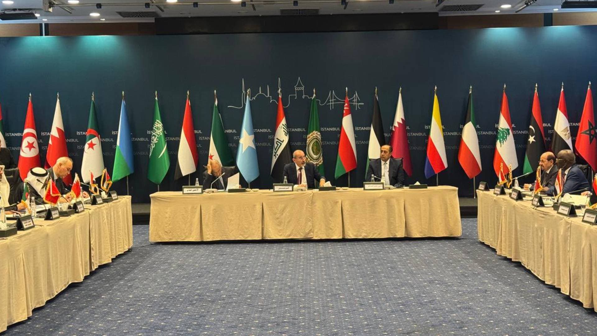 الجامعة العربية تدين العدوان "الإسرائيلي" على إيران: المنطقة بحاجة إلى تهدئة شاملة وحوار دبلوماسي