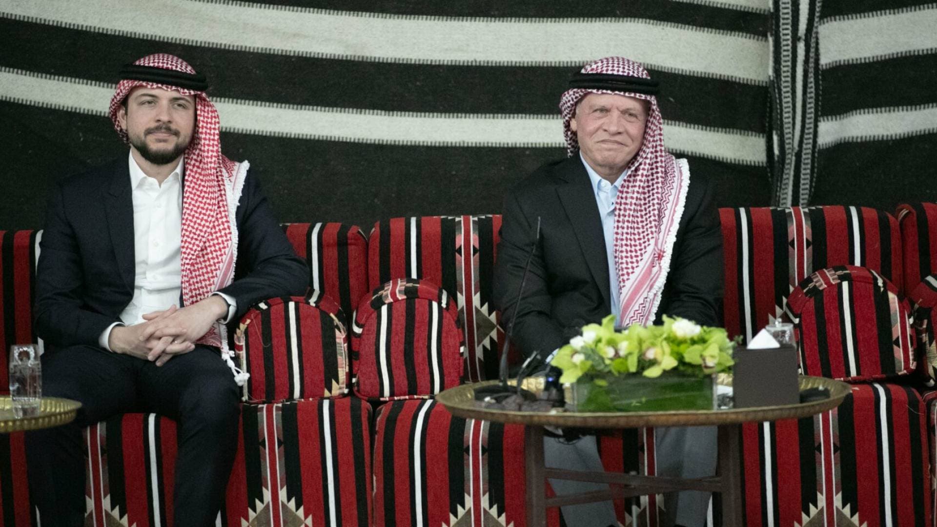 الملك وولي العهد يتلقيان برقيات تهنئة بحلول العام الهجري