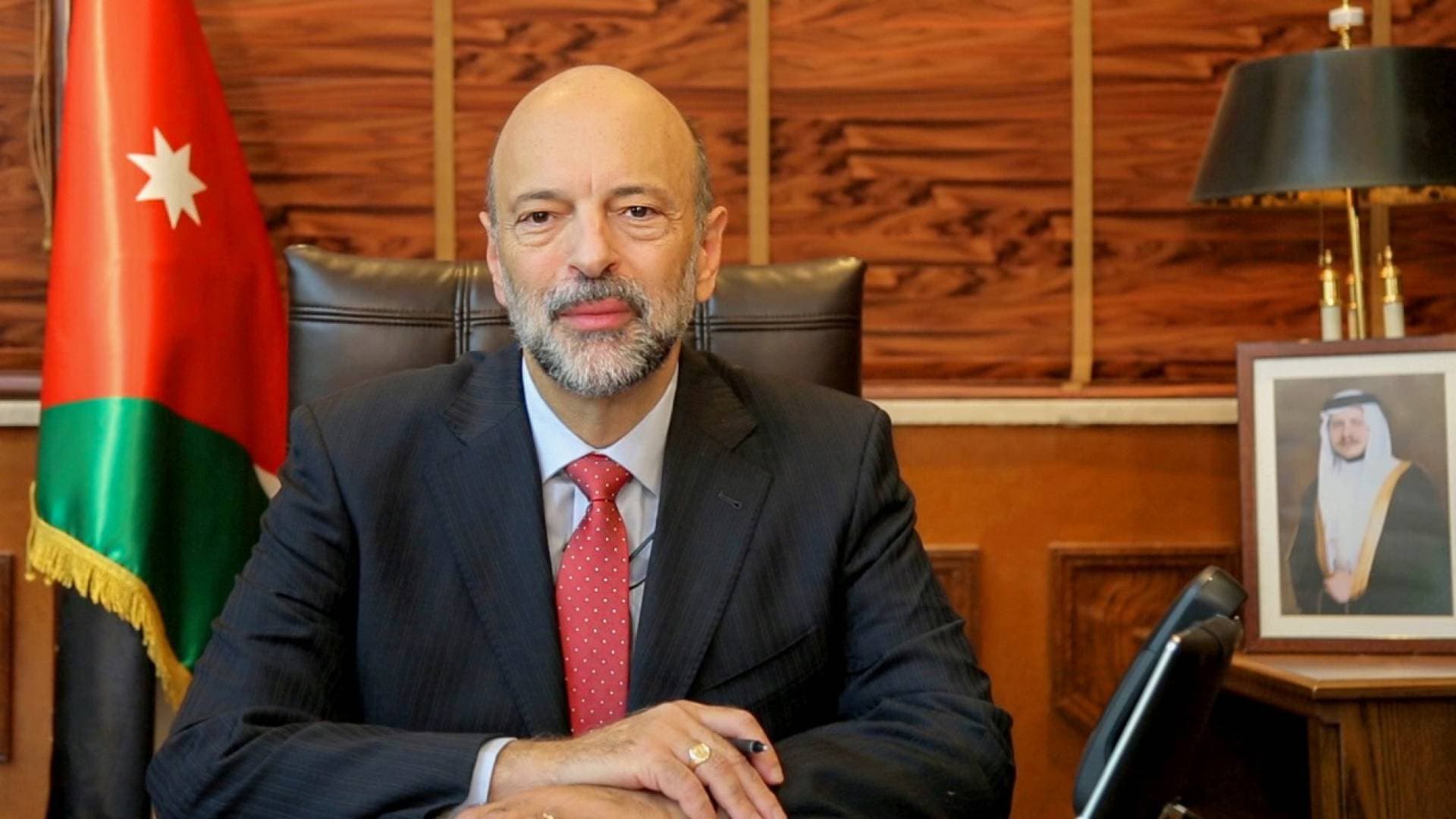 الرزاز يشدد على أهمية الحفاظ على الوحدة الوطنية باعتبارها قاعدة صلبة في وجه أي سيناريو مزعج