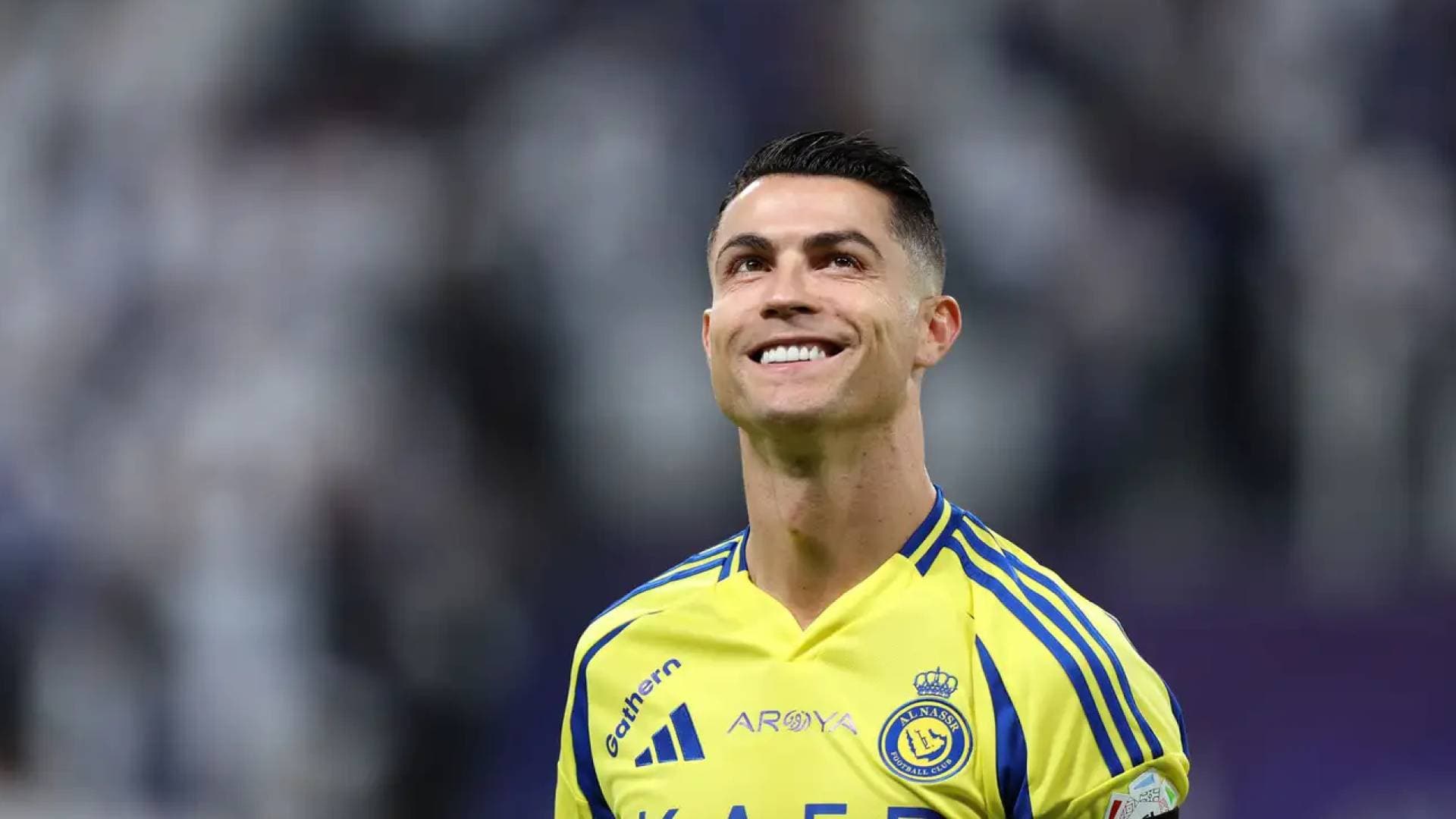 كومو الإيطالي ينفي شائعات التعاقد مع كريستيانو رونالدو: "أمر غير ممكن تماما"
