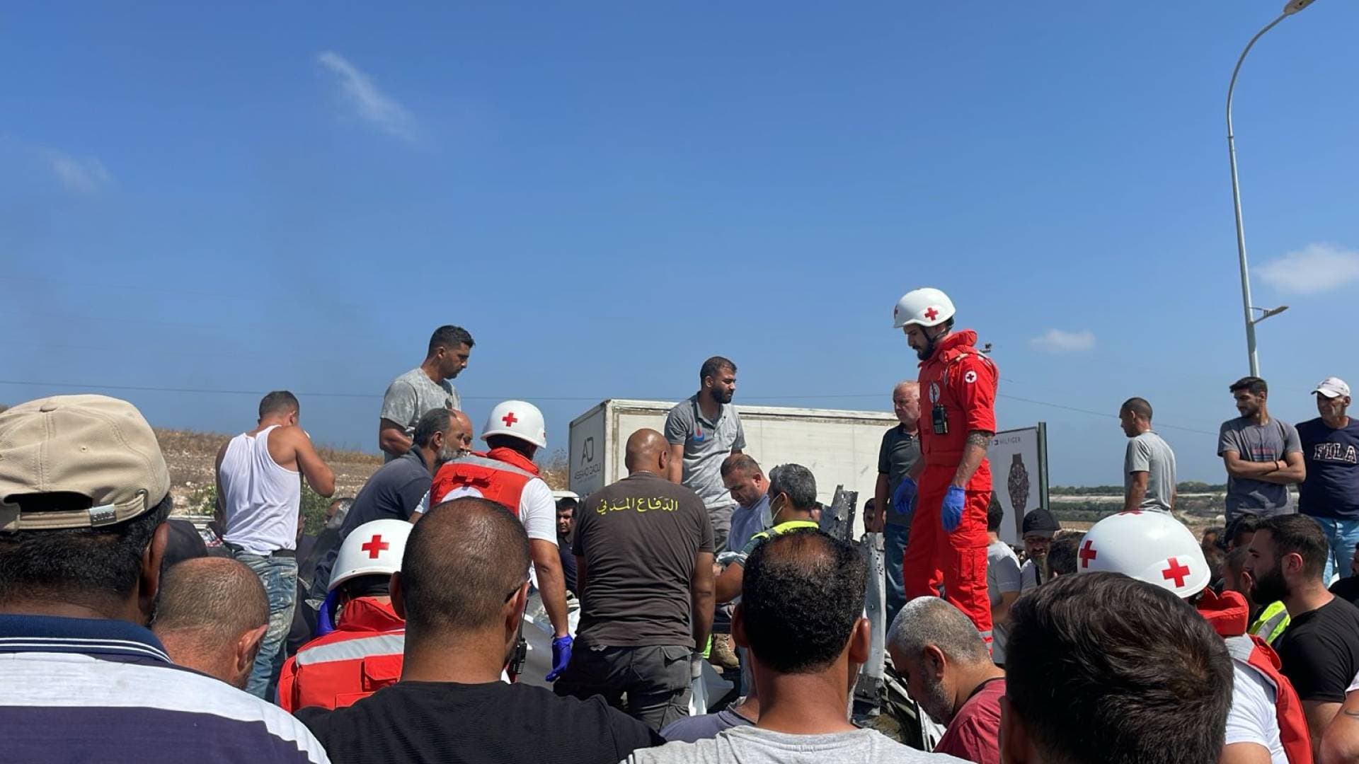 مراسل "رؤيا": استهداف طيران الاحتلال مركبة على طريق بلدة أنصارية جنوب لبنان