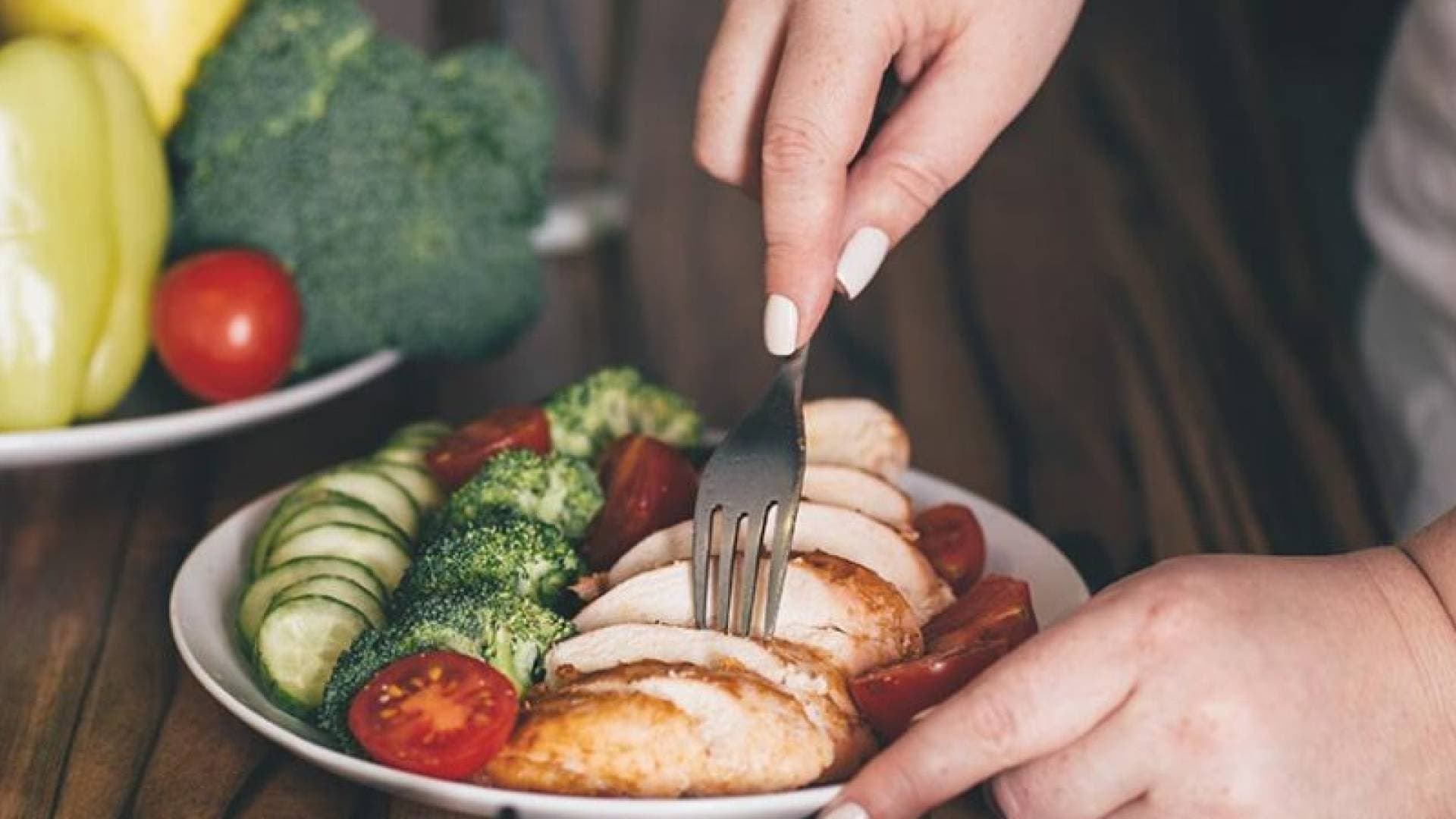 "الفاو": أسعار الغذاء العالمية تستقر عند مستويات مرتفعة.. واللحوم تسجل ذروة تاريخية
