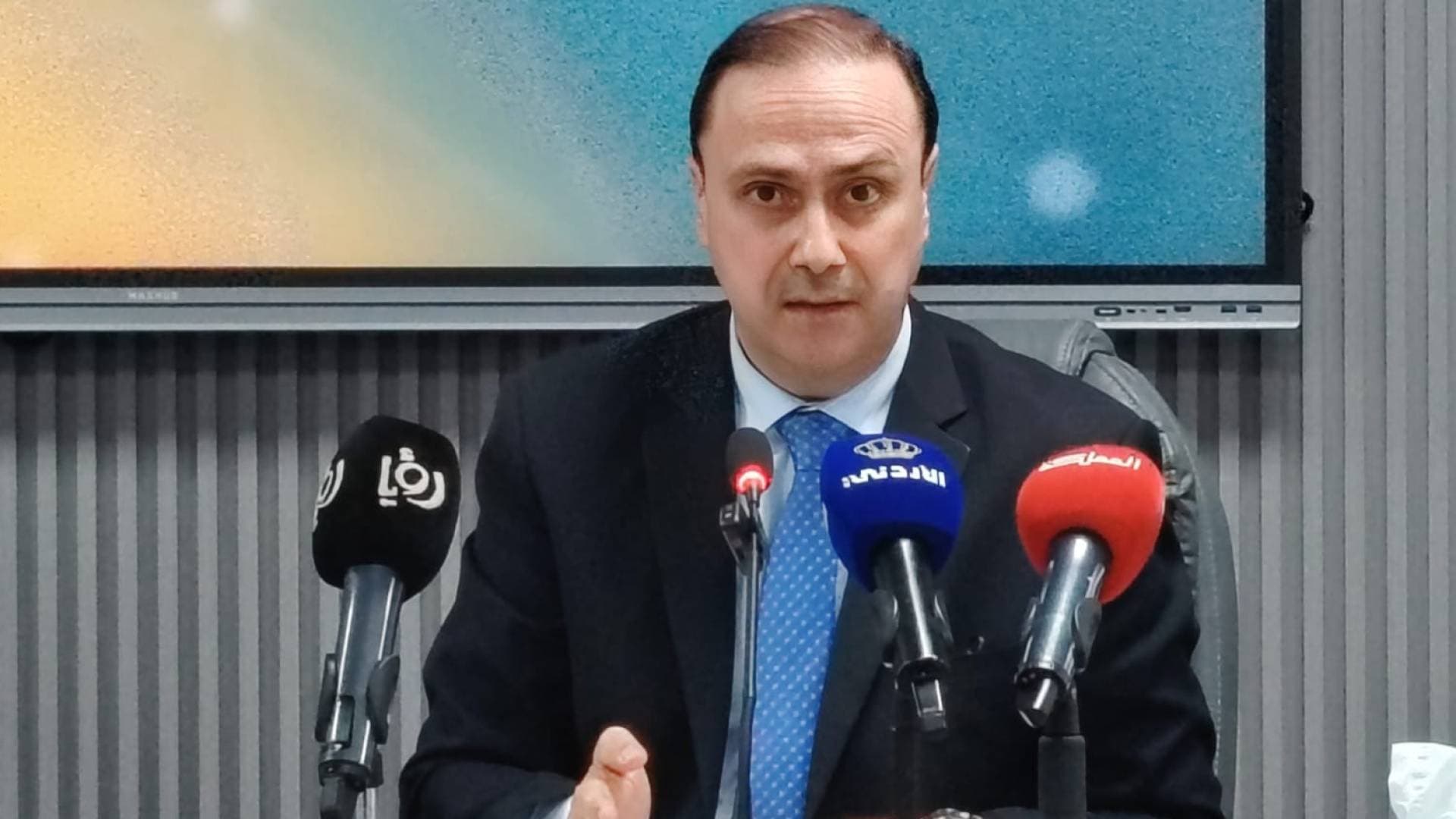 المومني يكشف لـ"رؤيا"عن خطط لتمكين الناطقين الإعلاميين وربط منصتي "أكيد" و"حقك تعرف"
