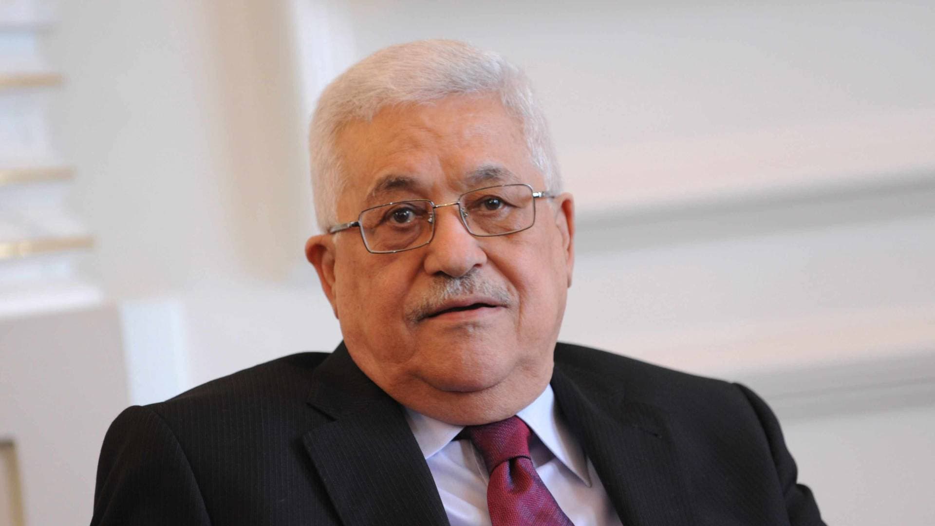 الرئيس محمود عباس يغادر مستشفى الأردن بعمان بعد فحوصات طبية "مطمئنة".. فيديو