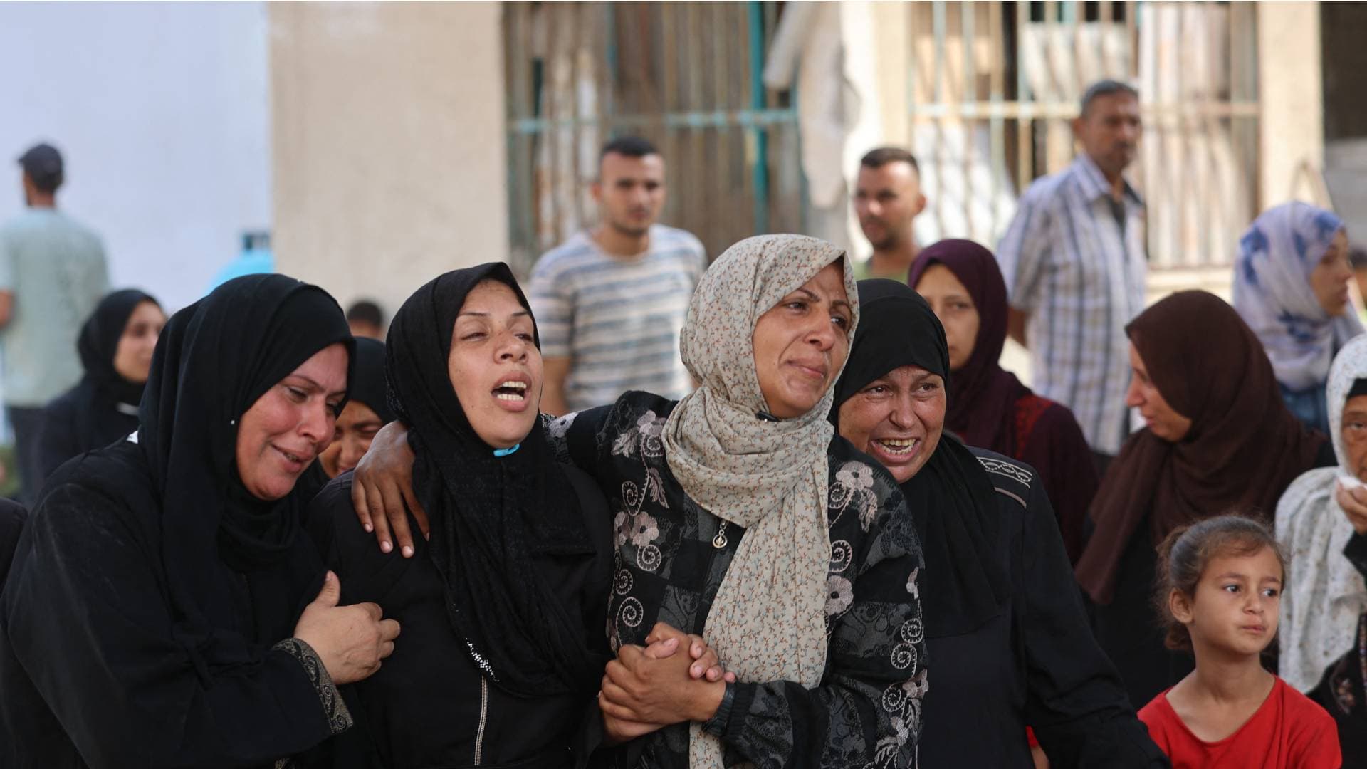الصحة الفلسطينية: 98 شهيدا في 24 ساعة .. حصيلة العدوان منذ السابع من أكتوبر