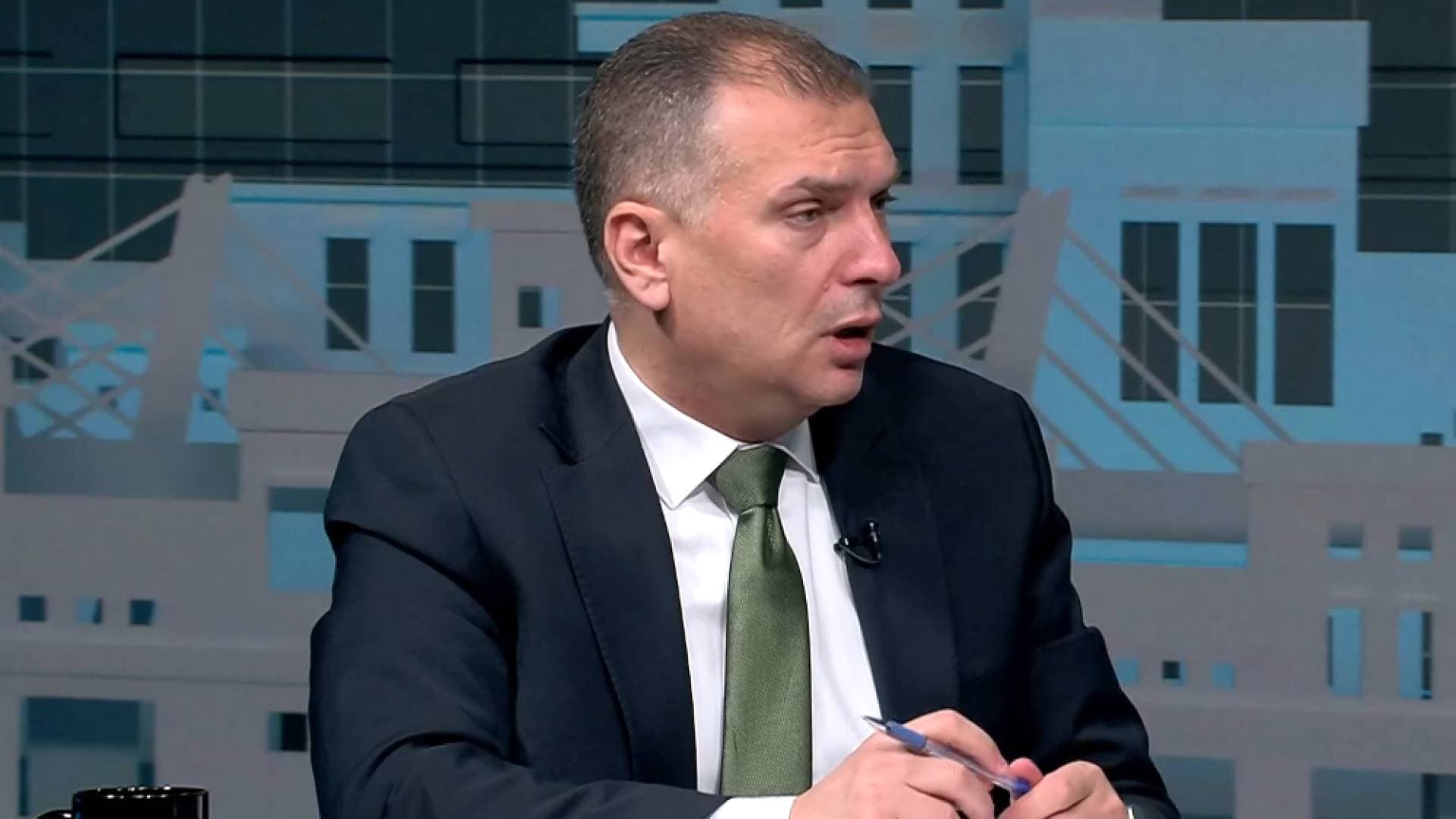 بعد قرار خفض الفائدة.. مدير جمعية البنوك يوضح من سيتأثر أولا وكيف