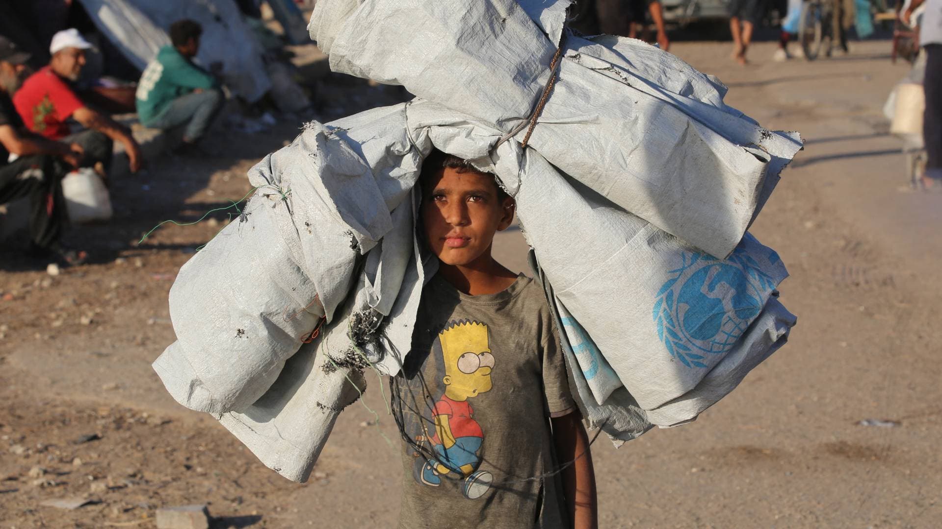 الأونروا: الاحتلال استهدف 12 منشأة تأوي آلاف النازحين بغزة ويشدد قيوده بالضفة المحتلة