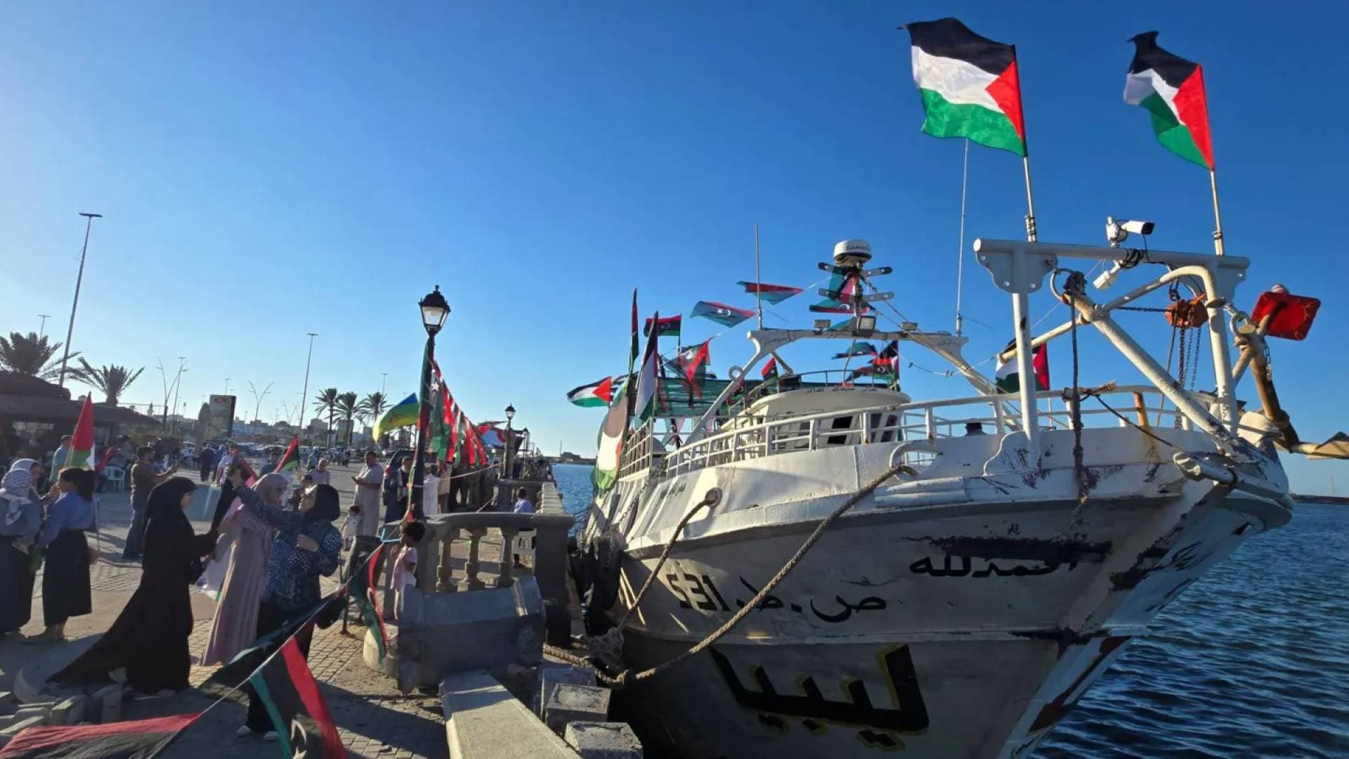 الاحتلال يهدد "اسطول الصمود" ويلوح بمنعه من دخول غزة