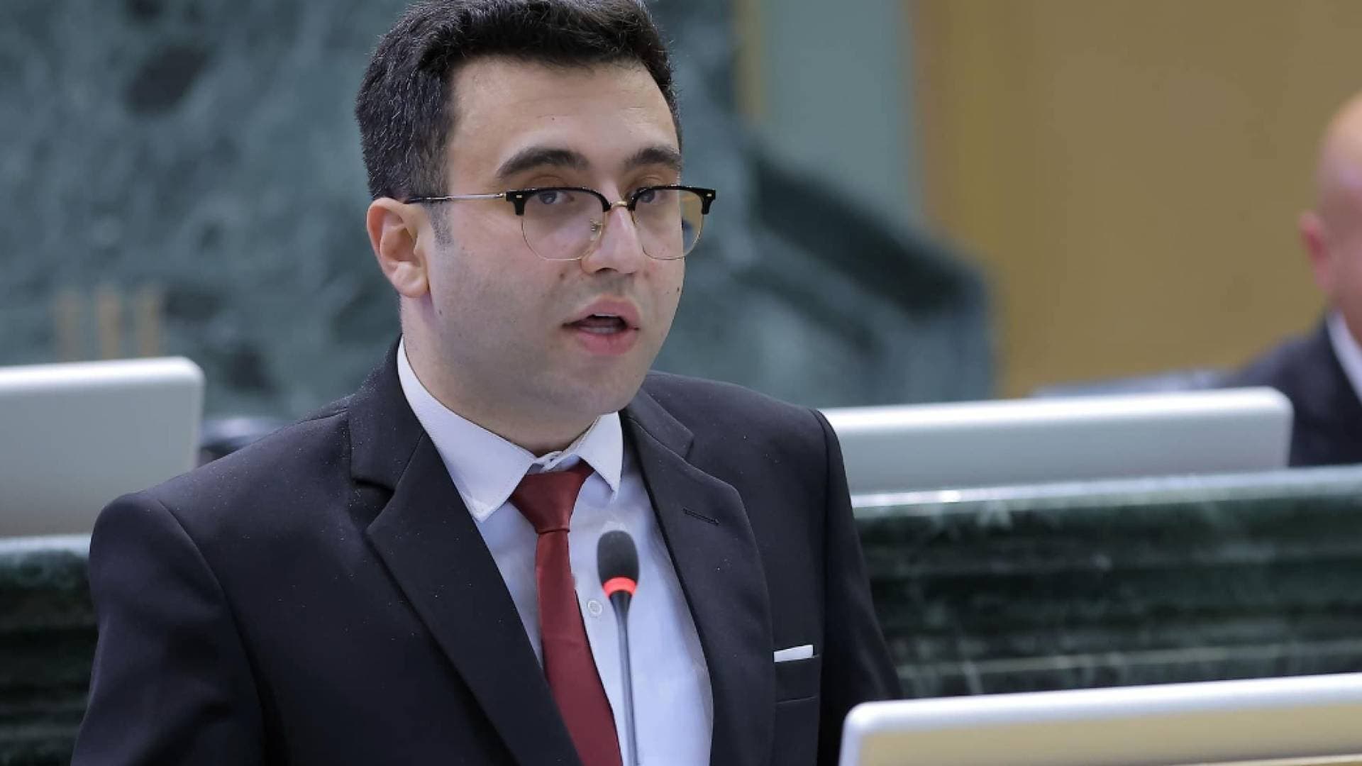 المحكمة الإدارية تؤيد فصل النائب محمد الجراح من حزب العمال والأخير يعلق