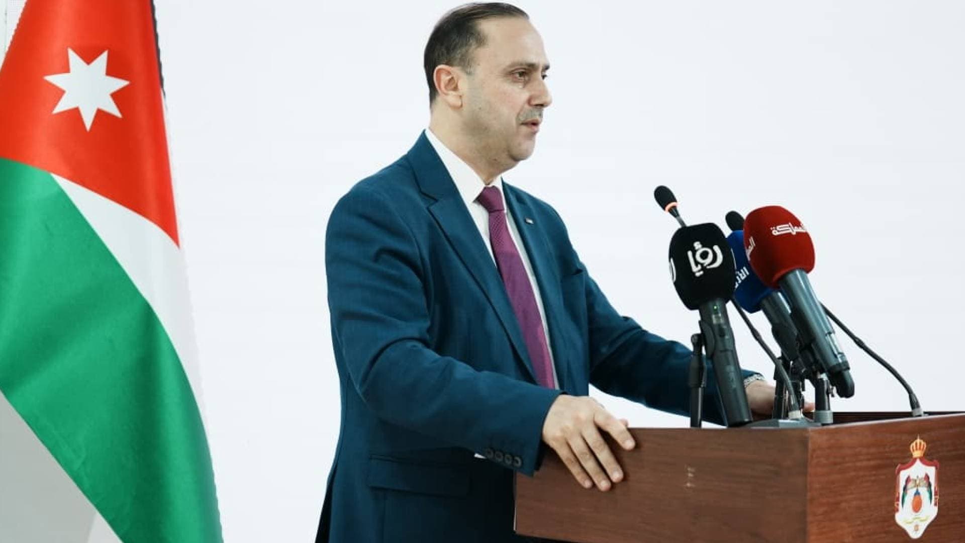 مجلس الوزراء يصدر سلسلة قرارات مهمة للأردنيين