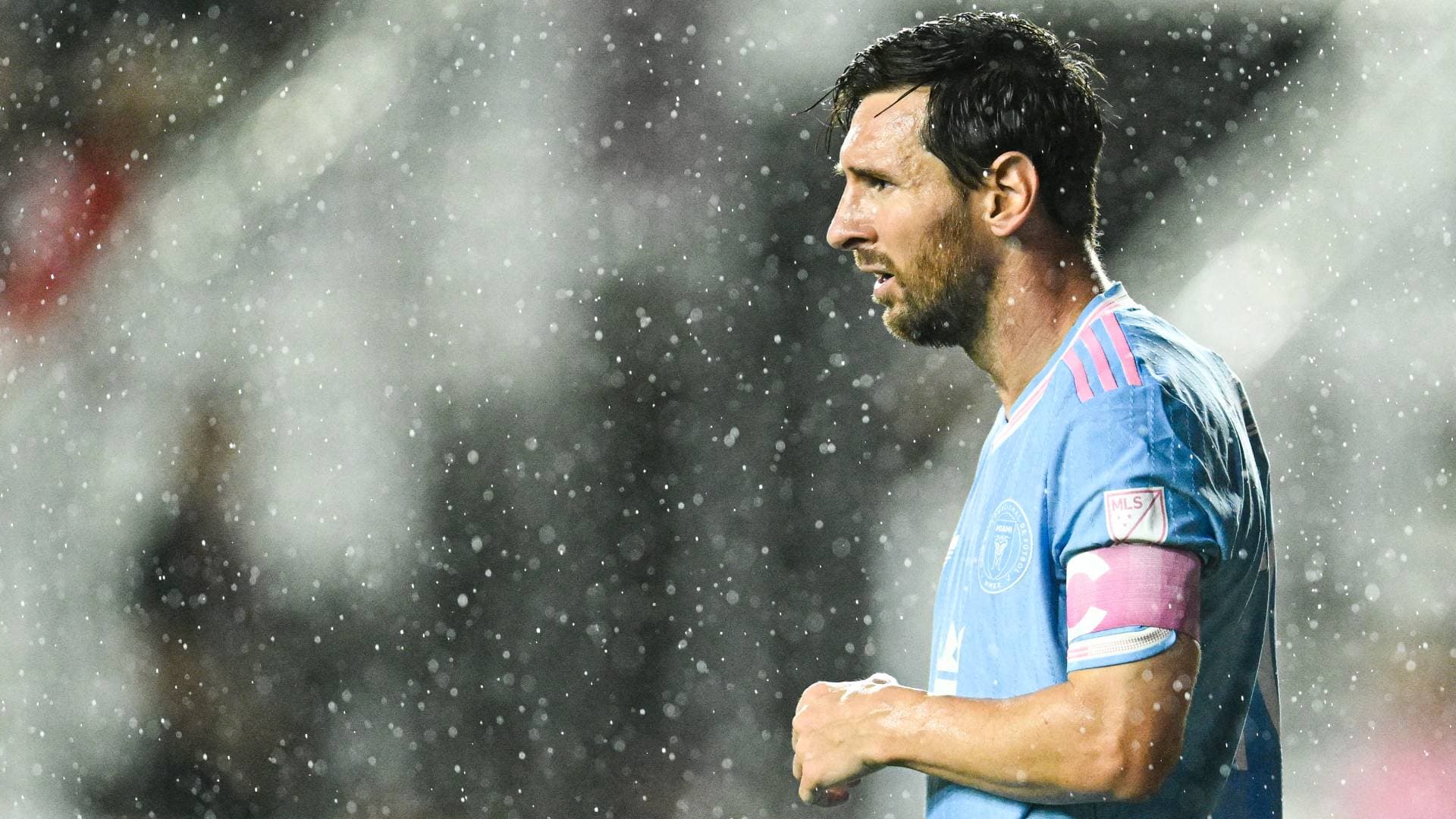 ميسي يعتبر الدوري الهدف الأبرز و"كأس العالم " الطموح الأقصى