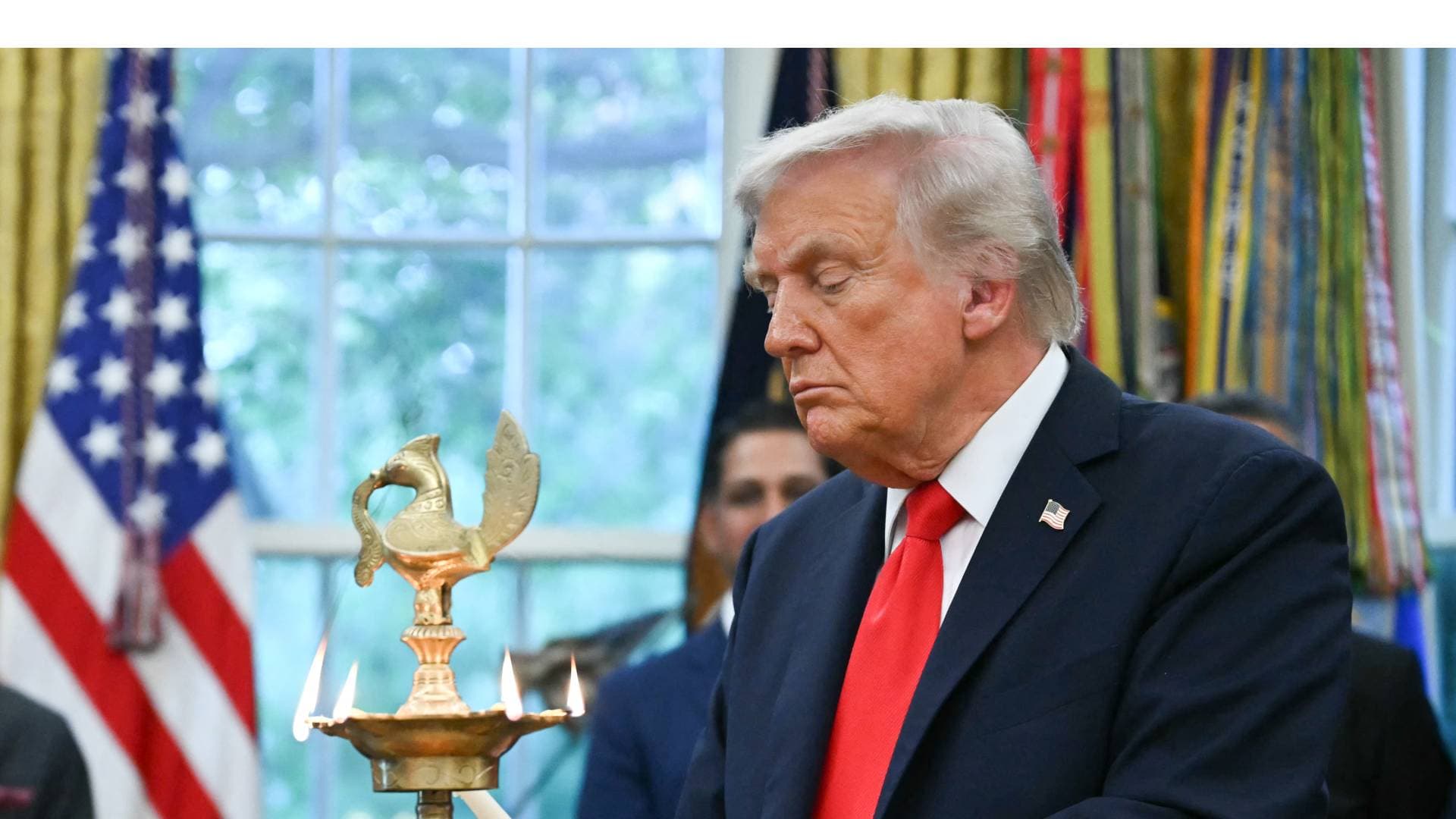 الرئيس الأمريكي يهنئ الأمريكيين بـ"عيد الديوالي".. فيديو