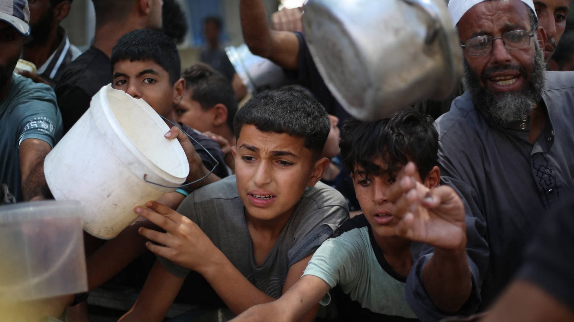 اليونيسف تطلق نداء عاجلا: نسابق الزمن لإنقاذ أطفال غزة من المجاعة و 64 ألف طفل سقطوا ضحايا