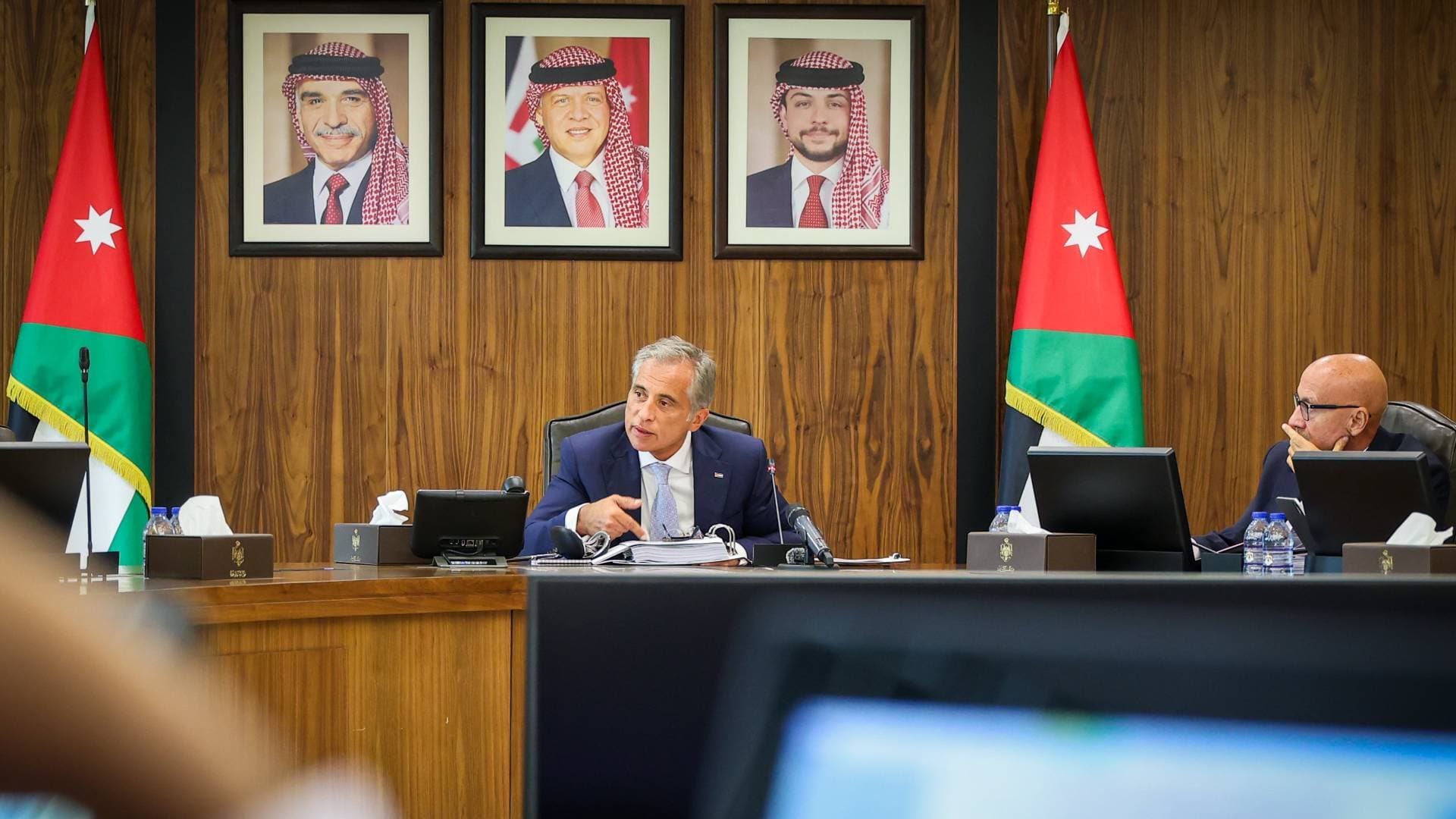 رئيس الوزراء يعلن موعد تنفيذ برنامج خدمة العلم