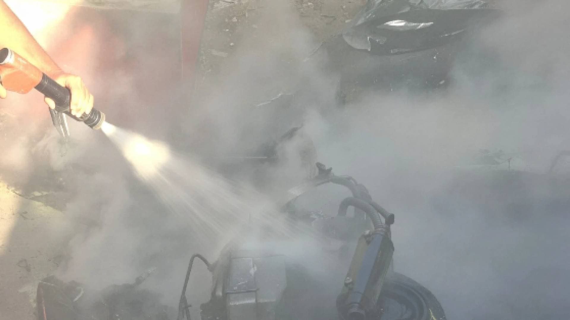 غارة لـ "الاحتلال" على كونين اللبنانية تسفر عن شهيد وجريح