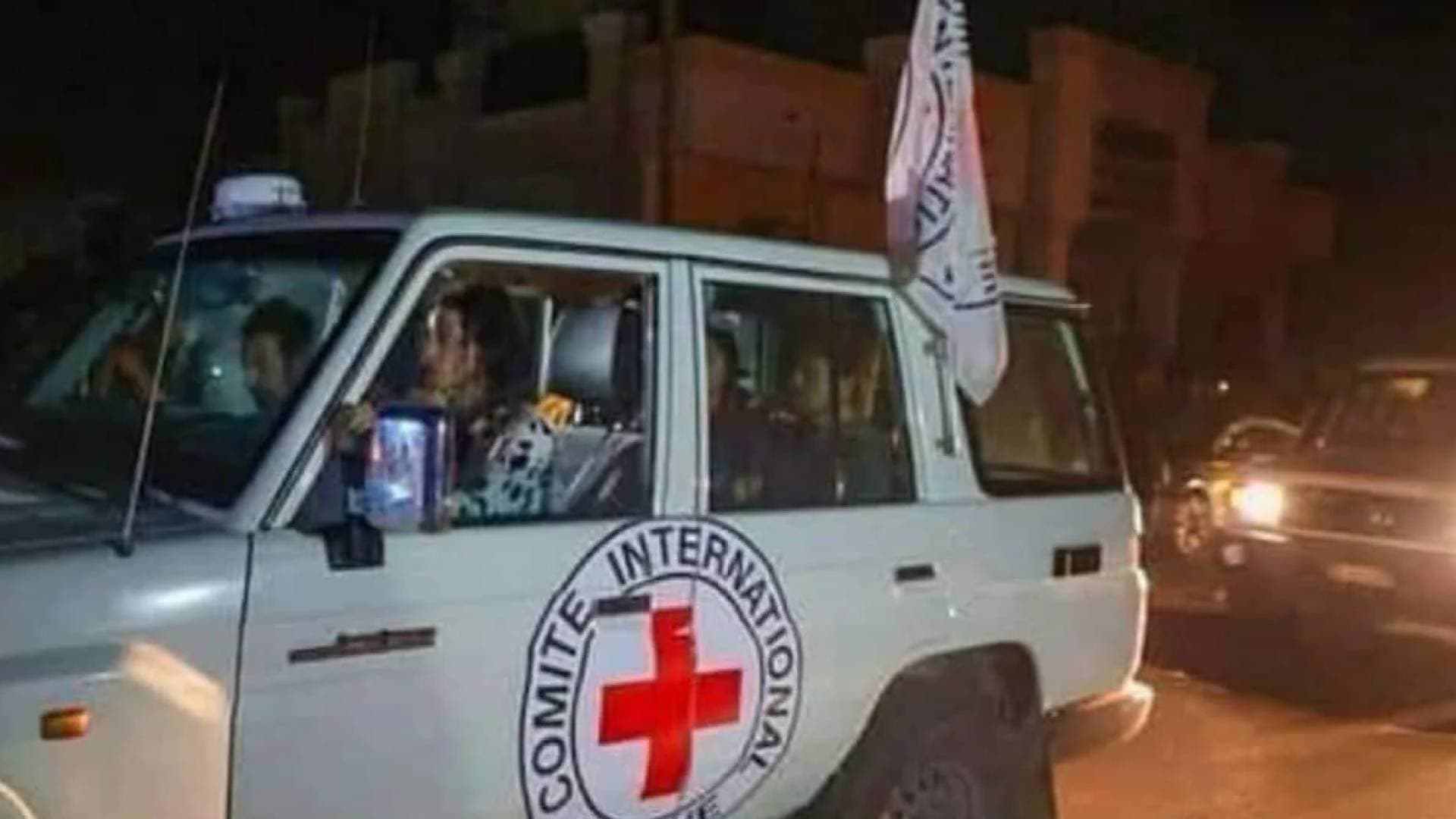 مكتب نتنياهو: تسلمنا جثة محتجز من قطاع غزة عبر الصليب الأحمر