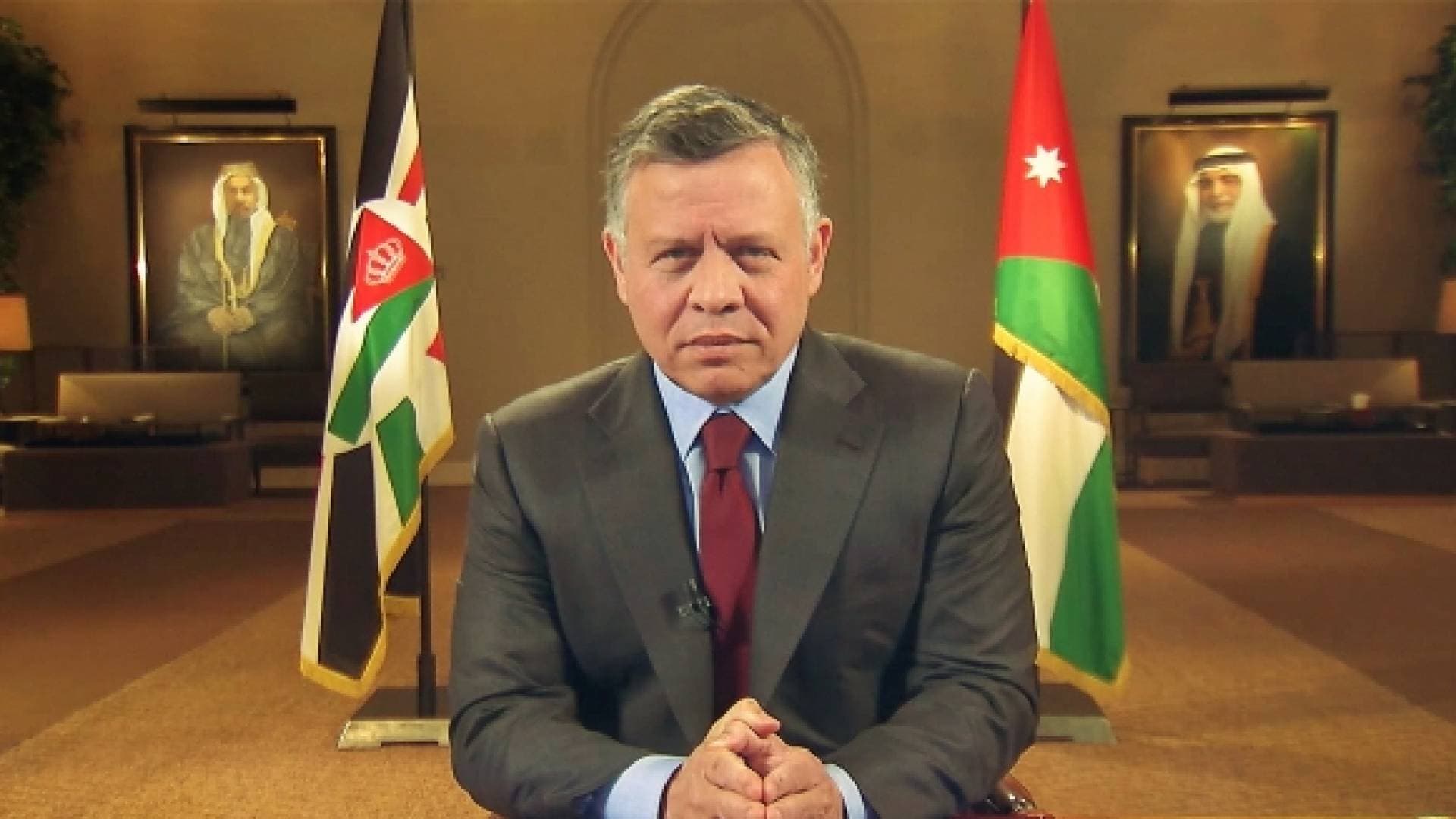 الملك يهنئ سلطان عمان باليوم الوطني لبلاده