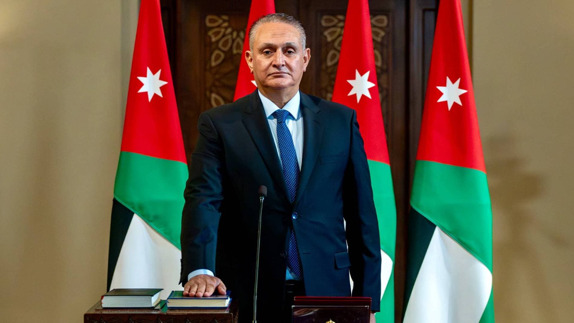 وزير البيئة: إدارة البطاريات الكهربائية ضرورة لتحقيق التوجه نحو النمو الأخضر